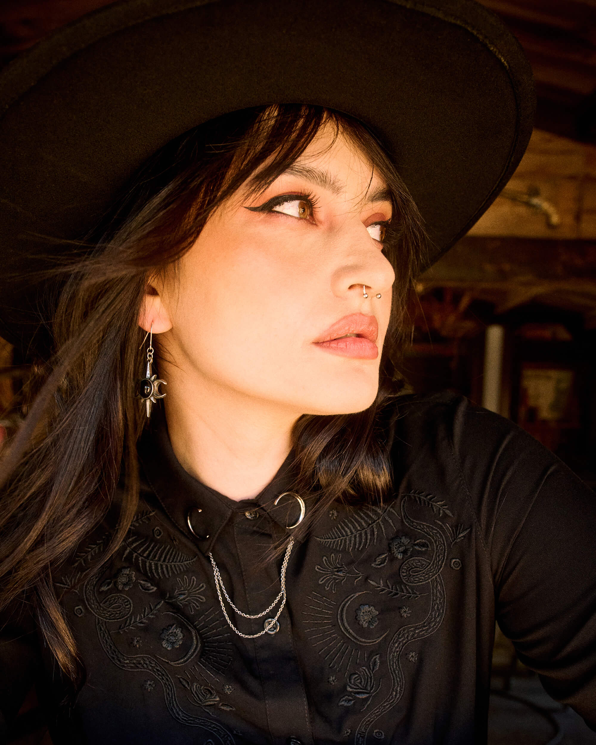 Crescent Moon Collar Chain