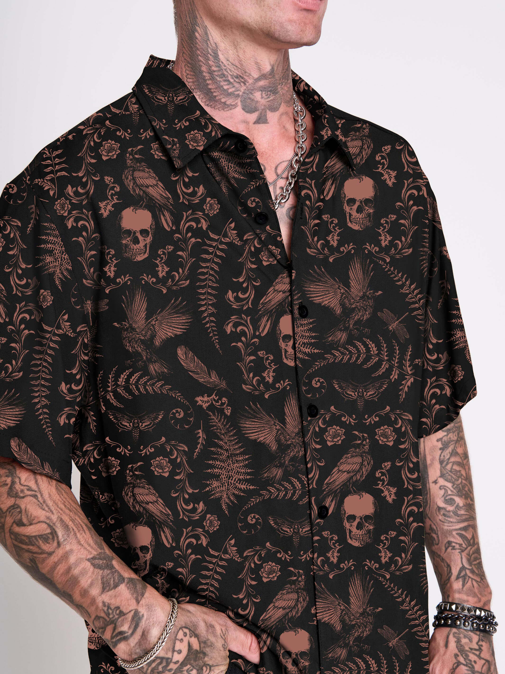 Antique-Skull-unisex-shirt-Men