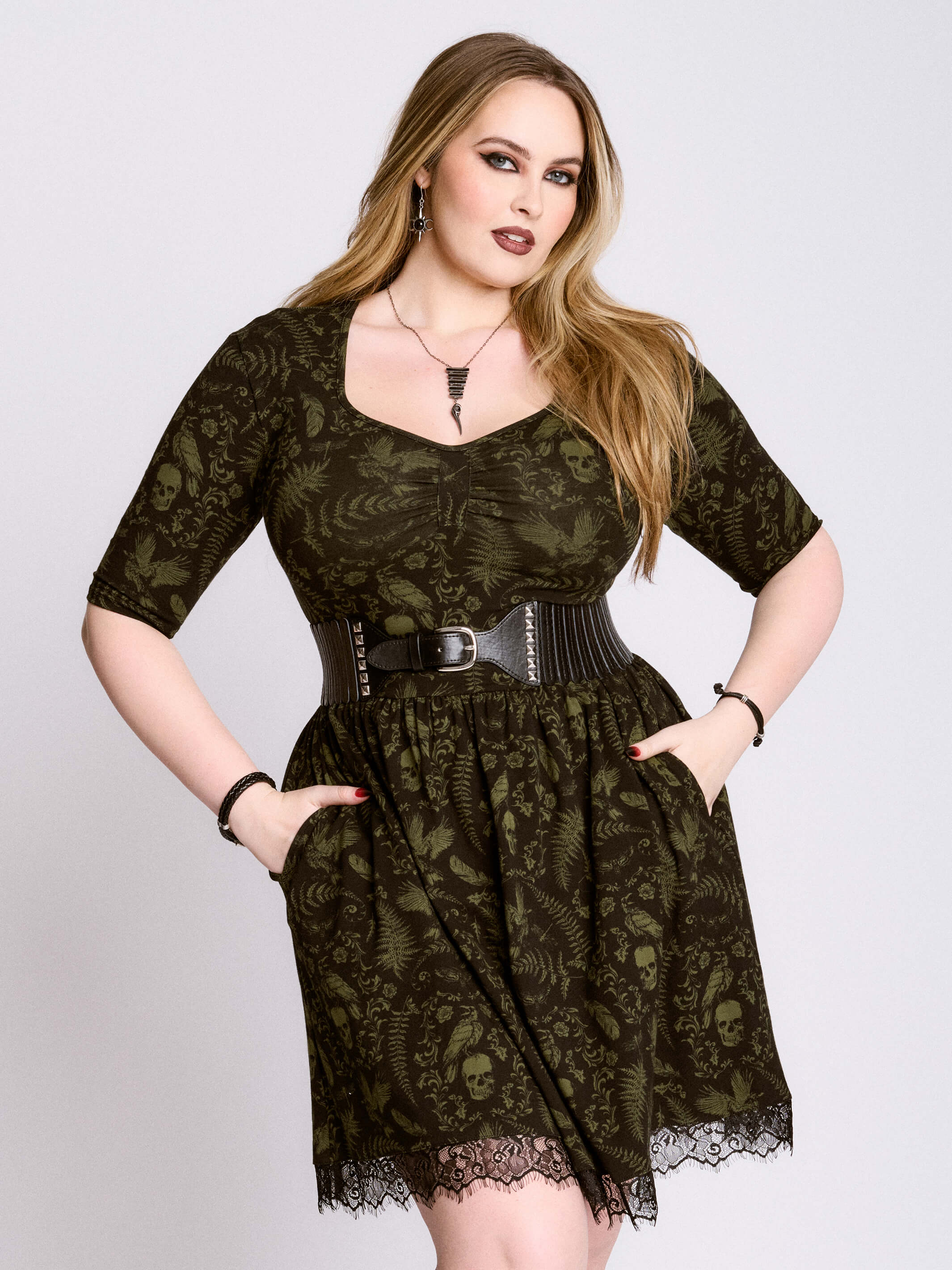 GILDED AGE SWEETHEART DRESS