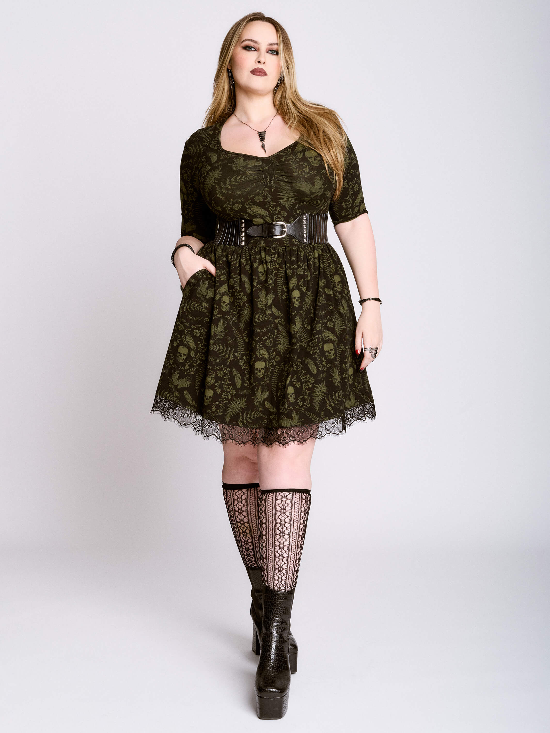 GILDED AGE SWEETHEART DRESS