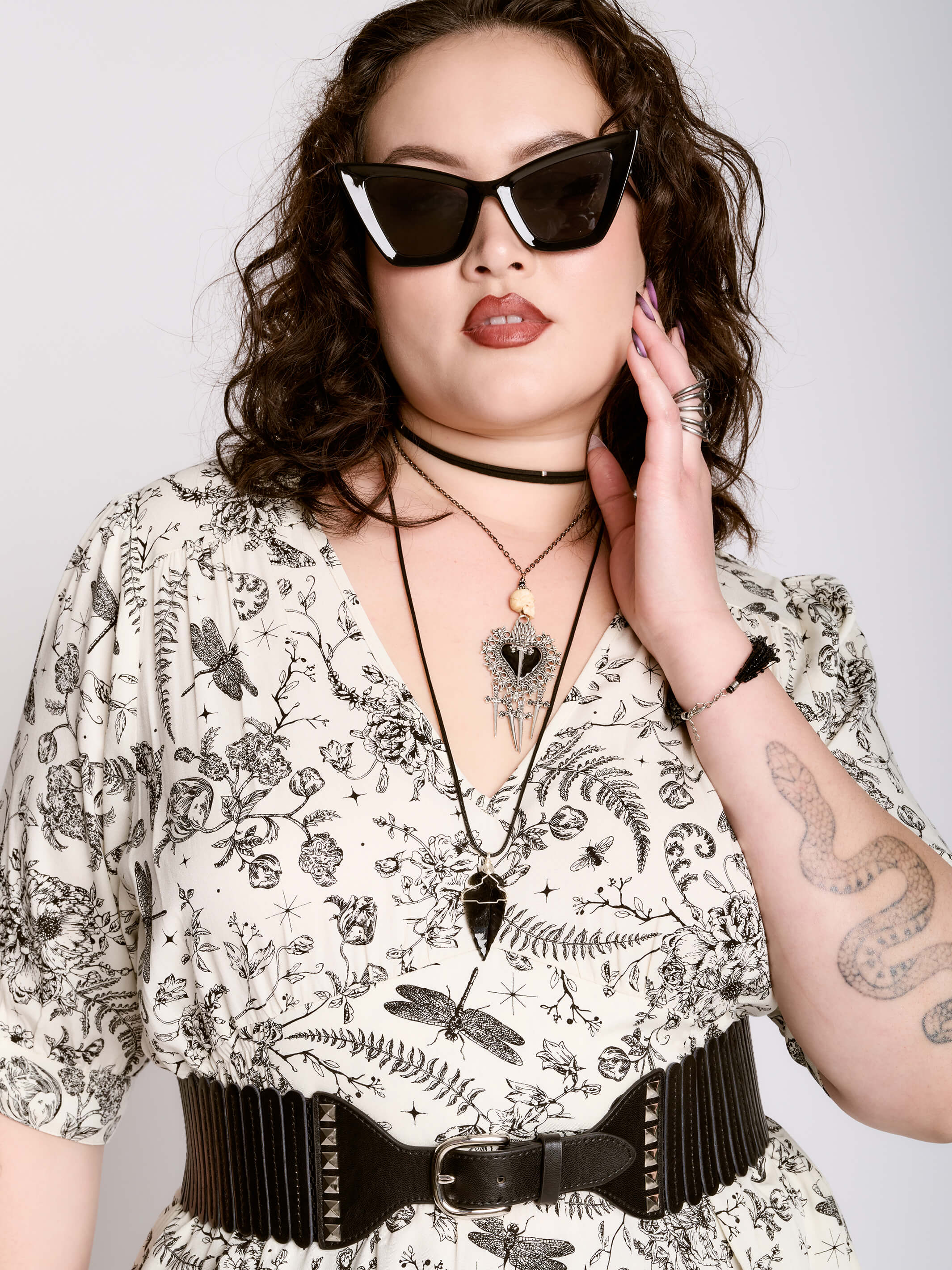 IVORY VICTORIAN DRESS