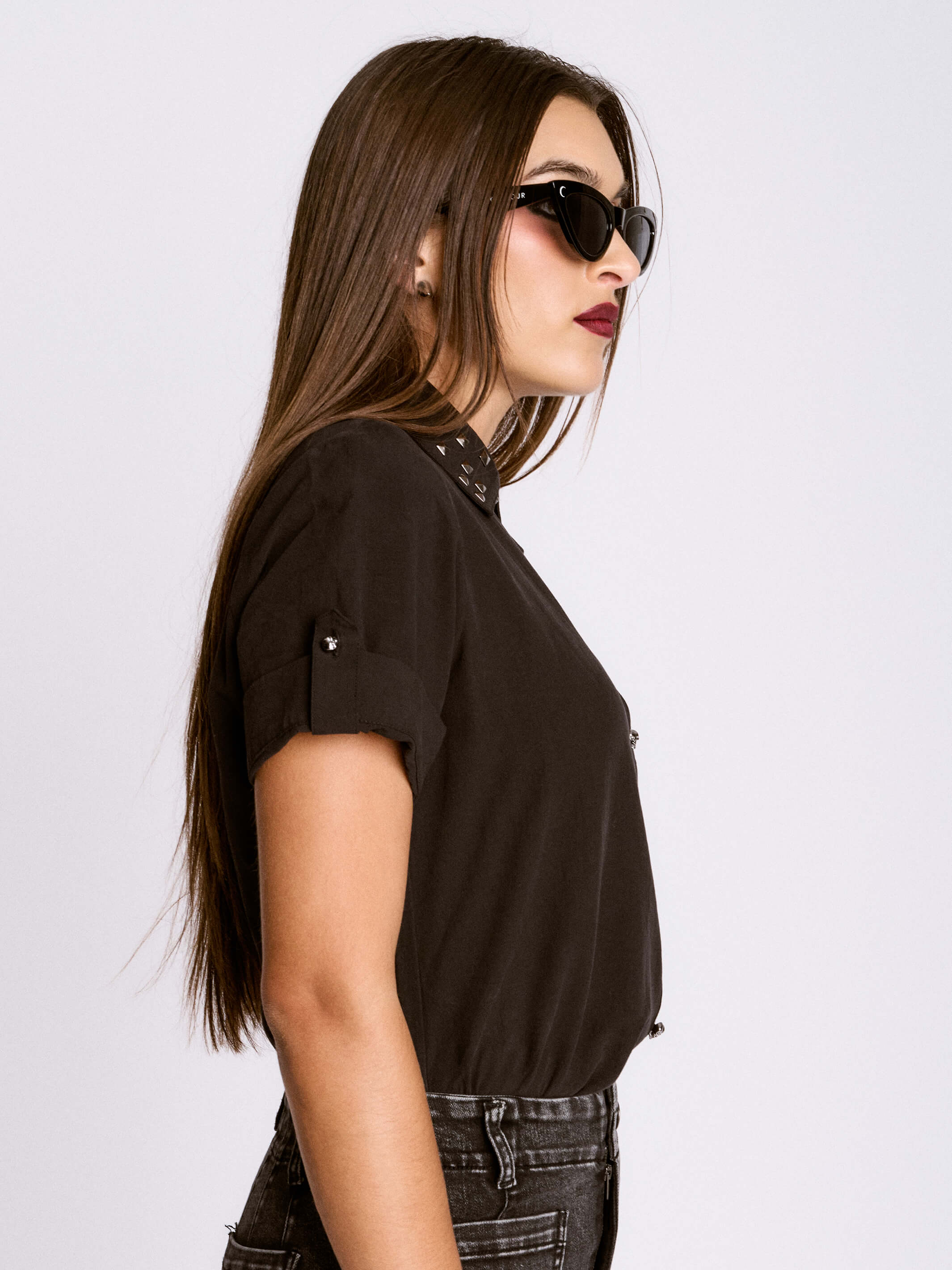 STUDDED SKULL BUTTON SHIRT