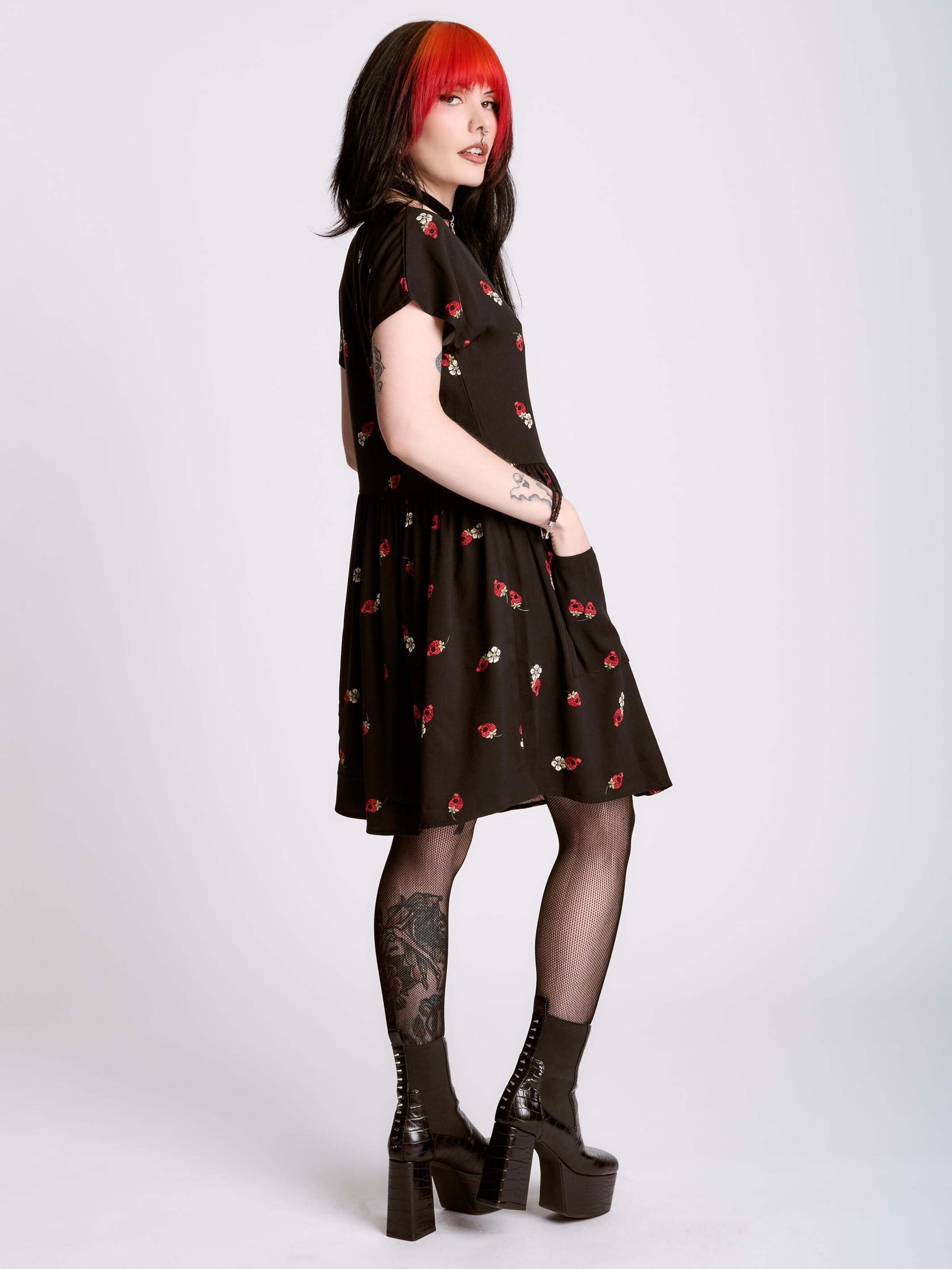 STRAWBERRY SKULL DRESS