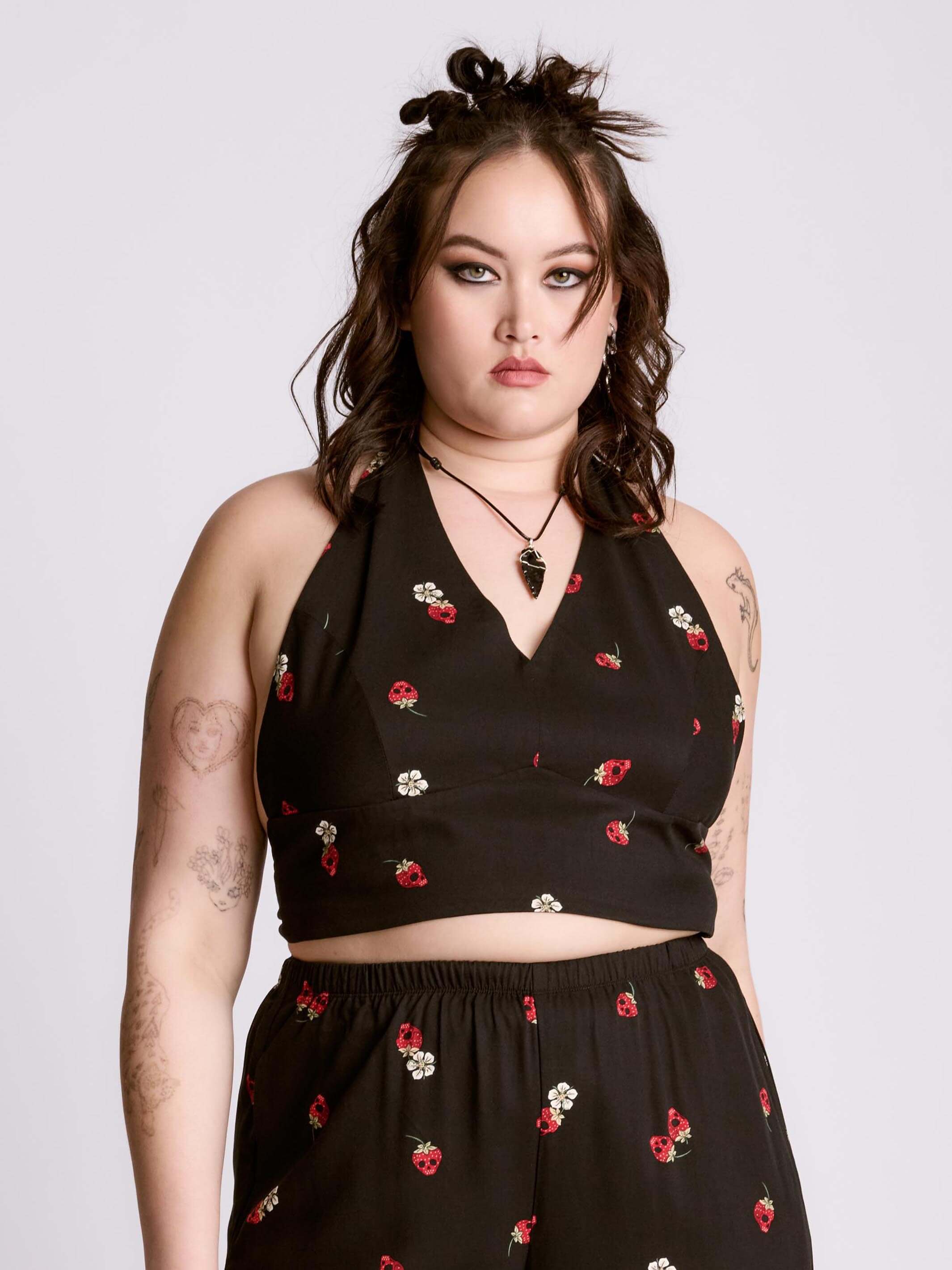 STRAWBERRY Skull Woven Halter