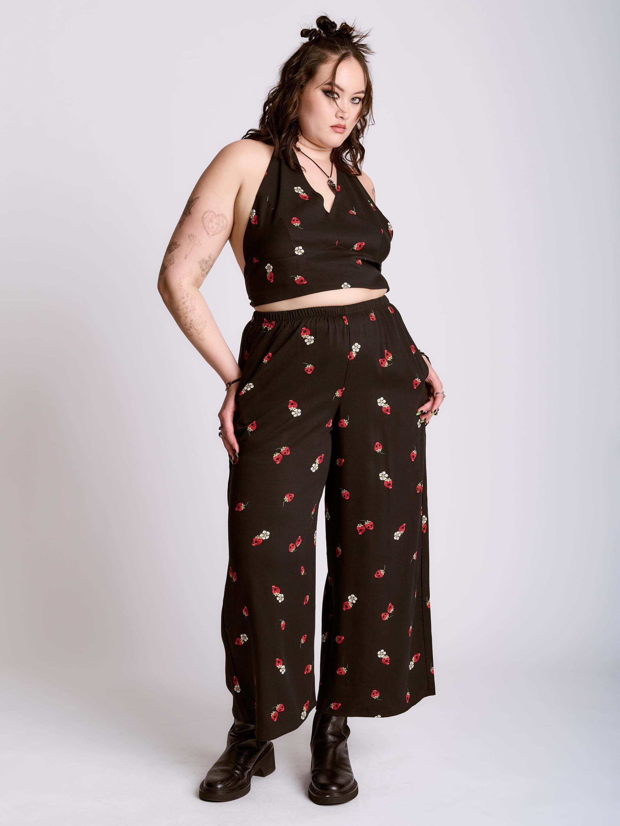 STRAWBERRY Skull Woven Halter