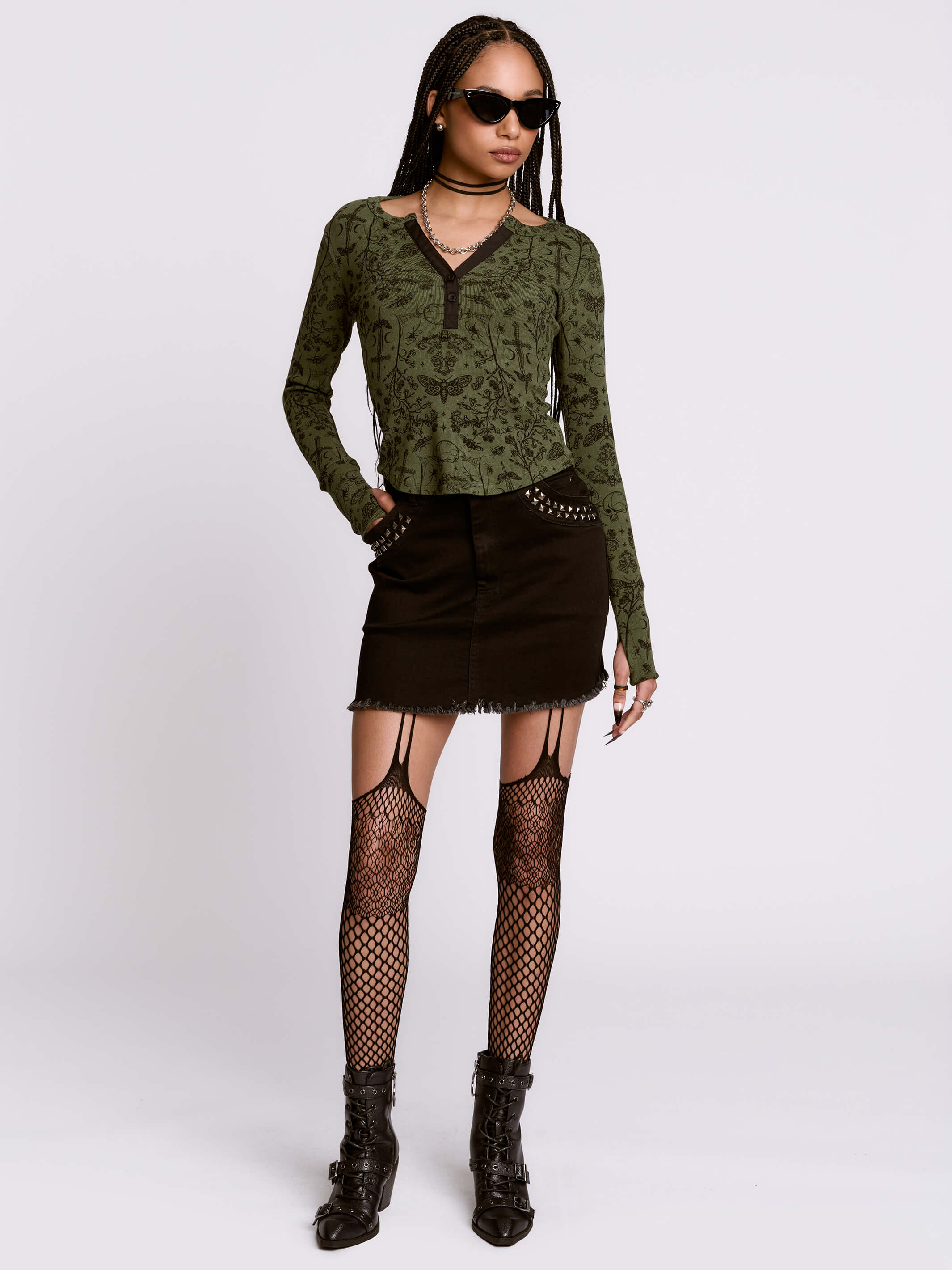 sword of mercy henley top