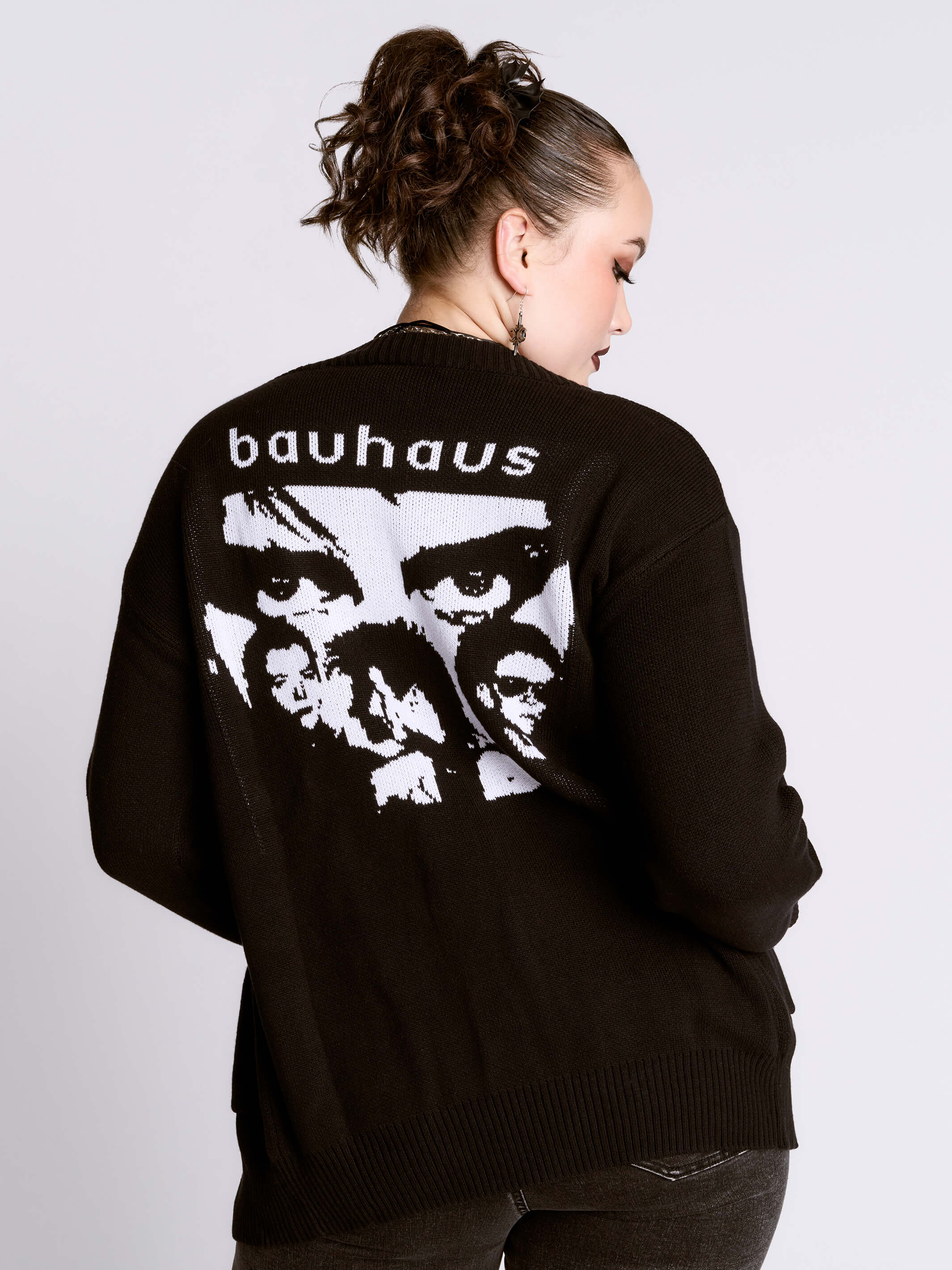 Bauhaus Flat Field Cardigan – Midnight Hour