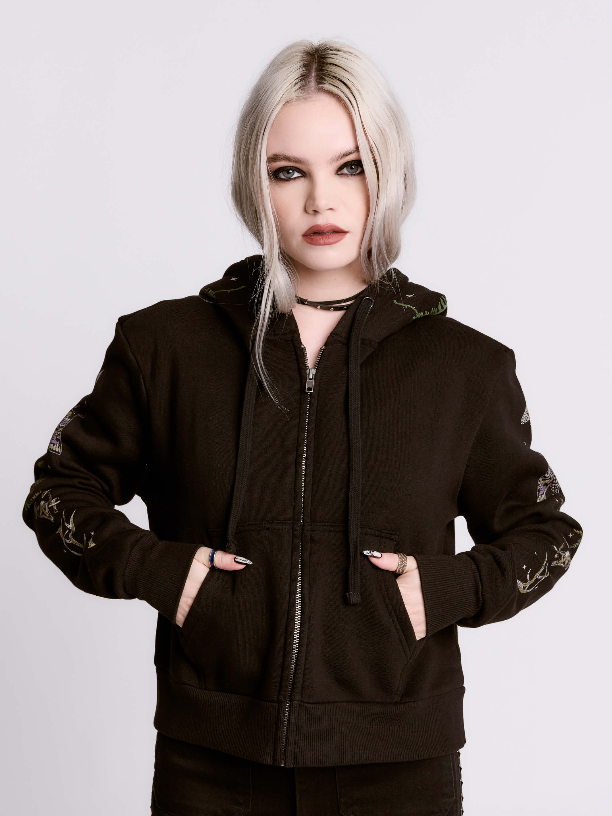 トップス custom culture witch hunt hoodie archive Cropped Forest Witch Hoodie – Midnight Hour