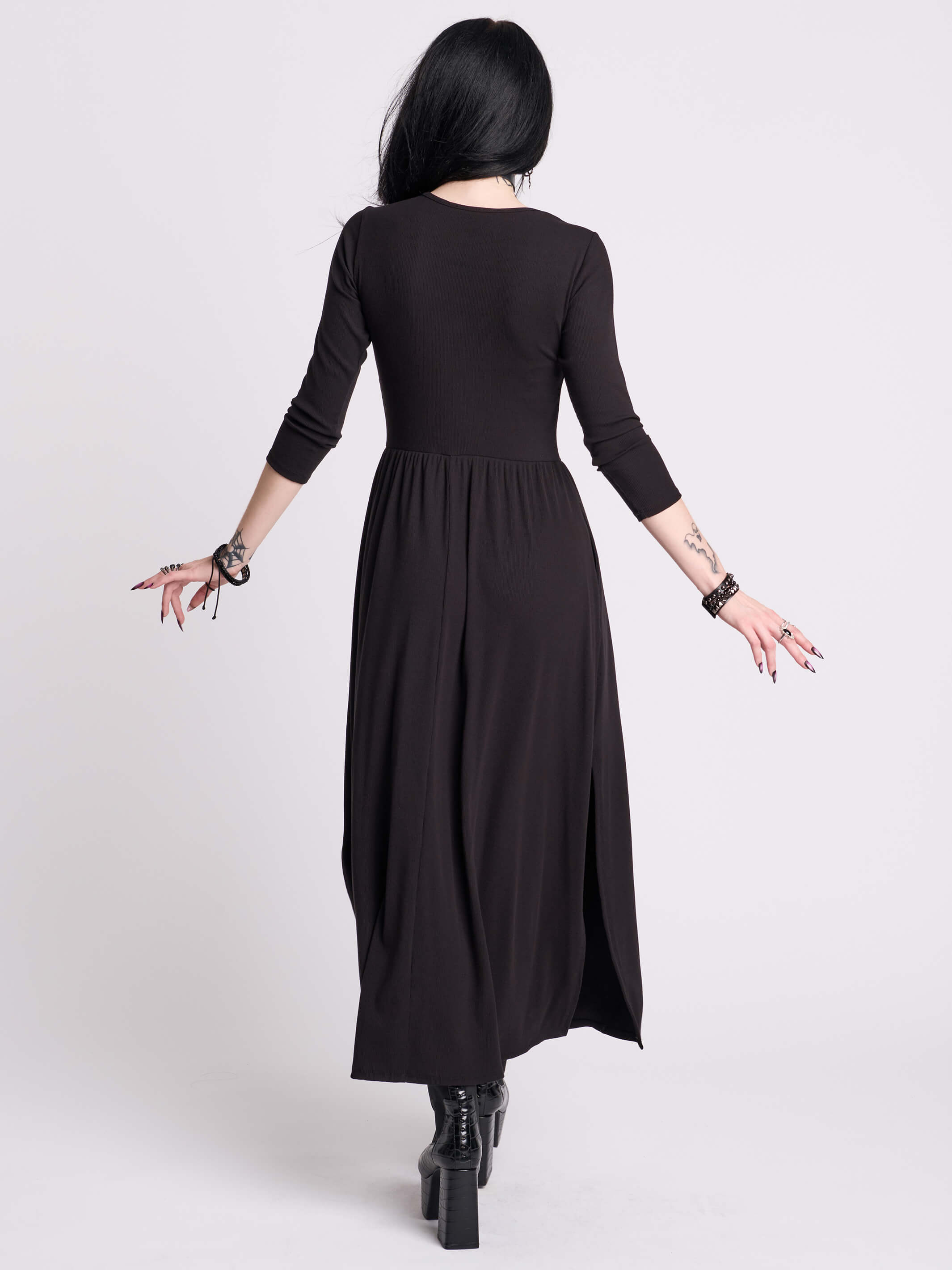 Dark Delights Maxi Dress – Midnight Hour