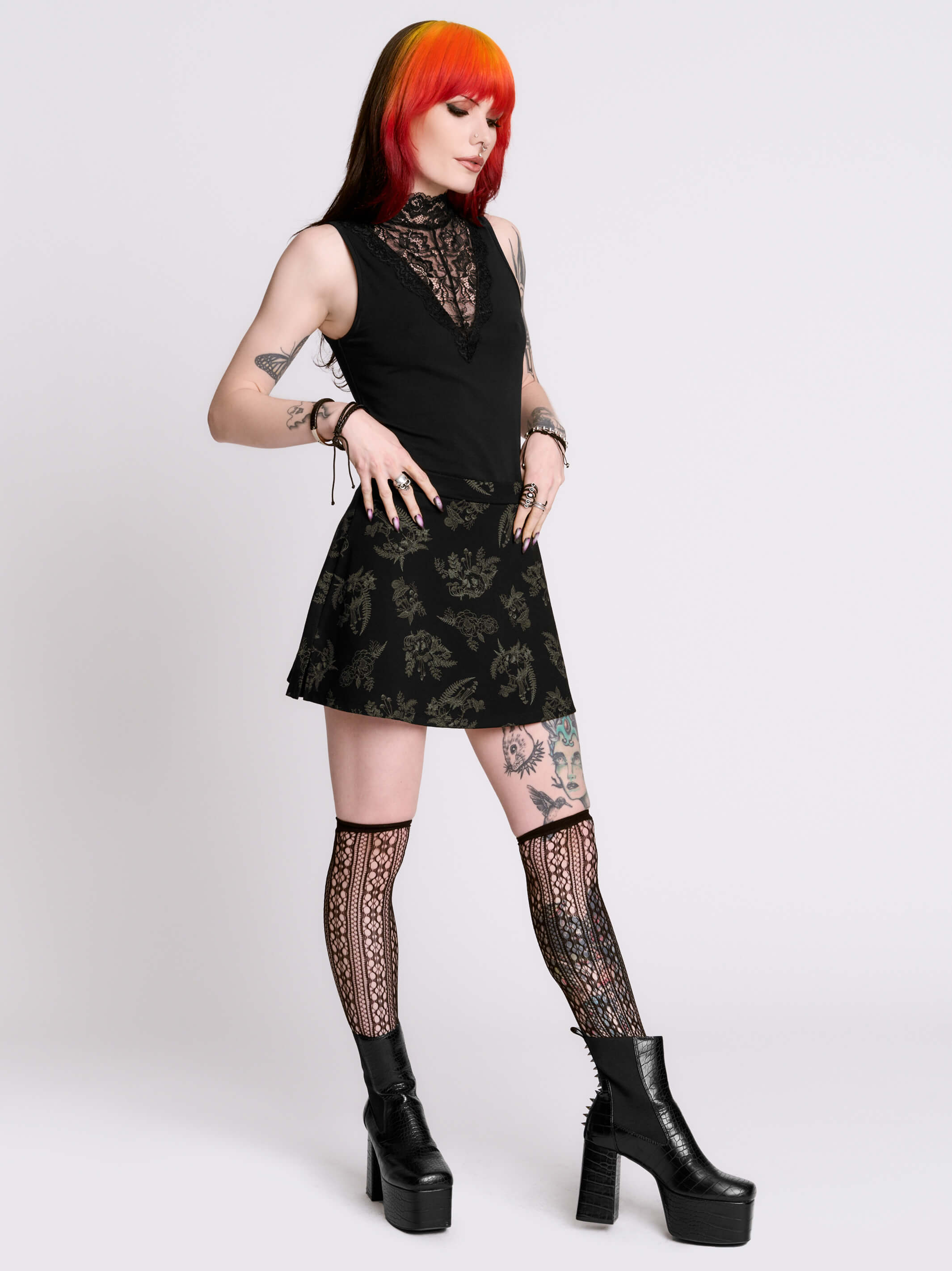 Shop Goth Skirts | Lace, Mesh, Velvet, Pleated & More Midnight Hour Shop Goth Skirts | Lace, Mesh, Velvet, Pleated & More Midnight Hour