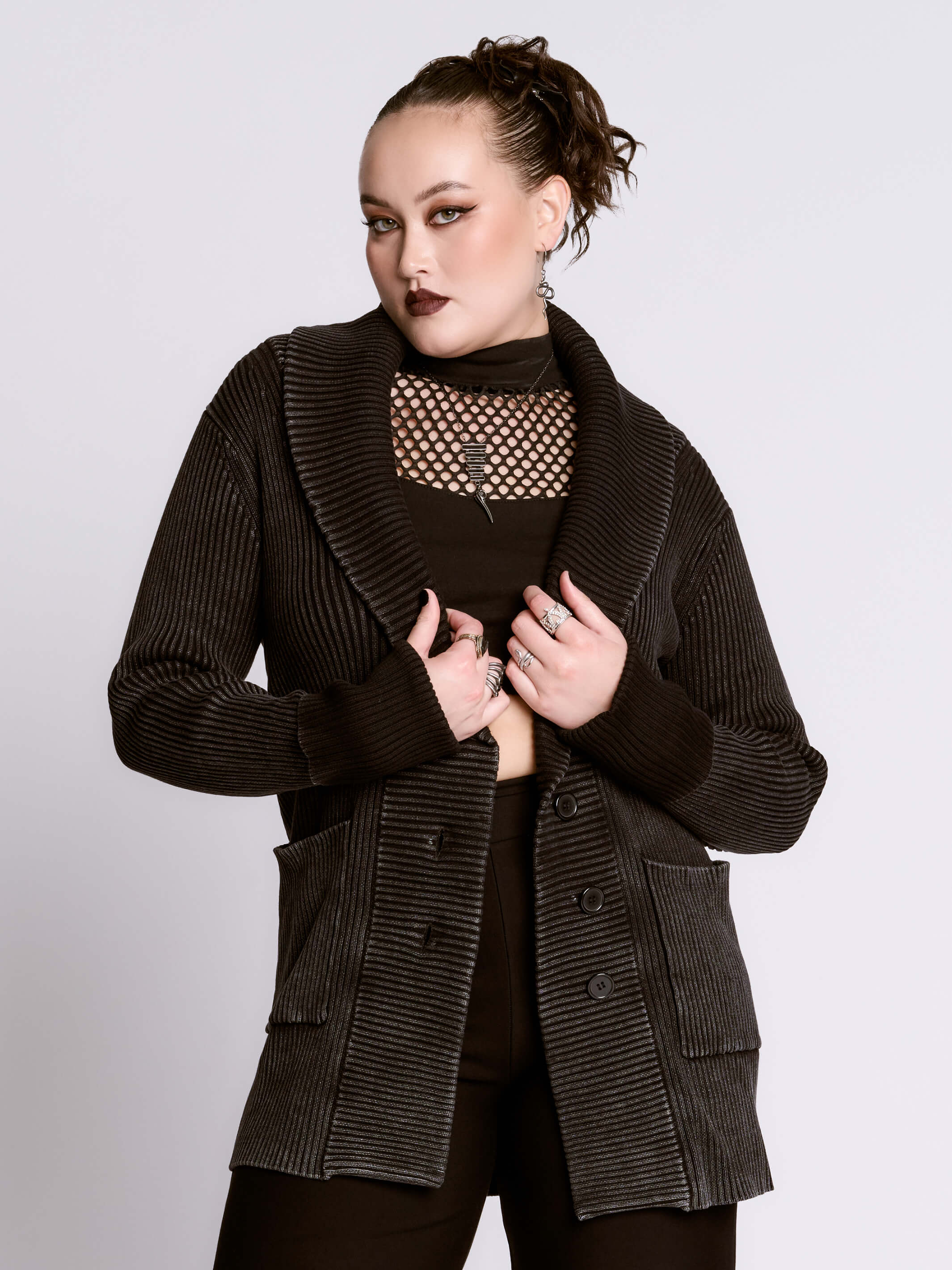 DISTRESSED RIB CARDIGAN