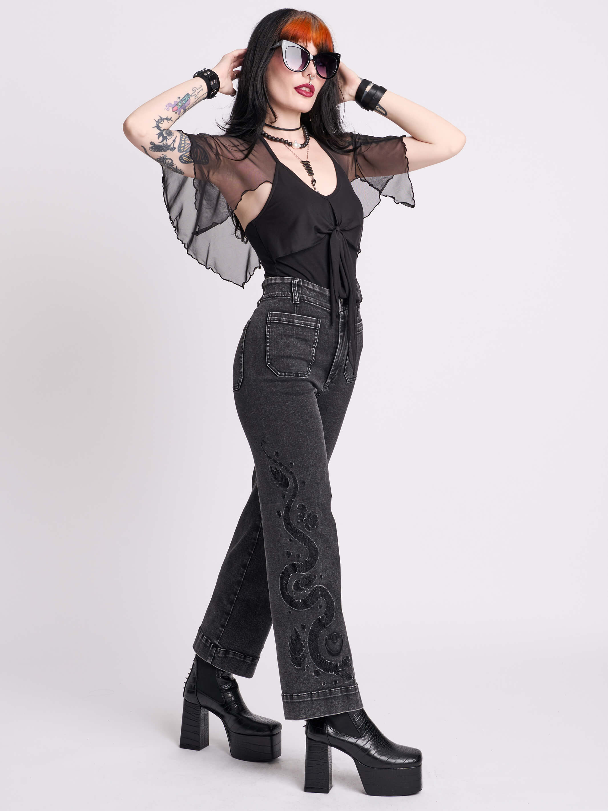 Distressed Embroidered Jeans – Midnight Hour