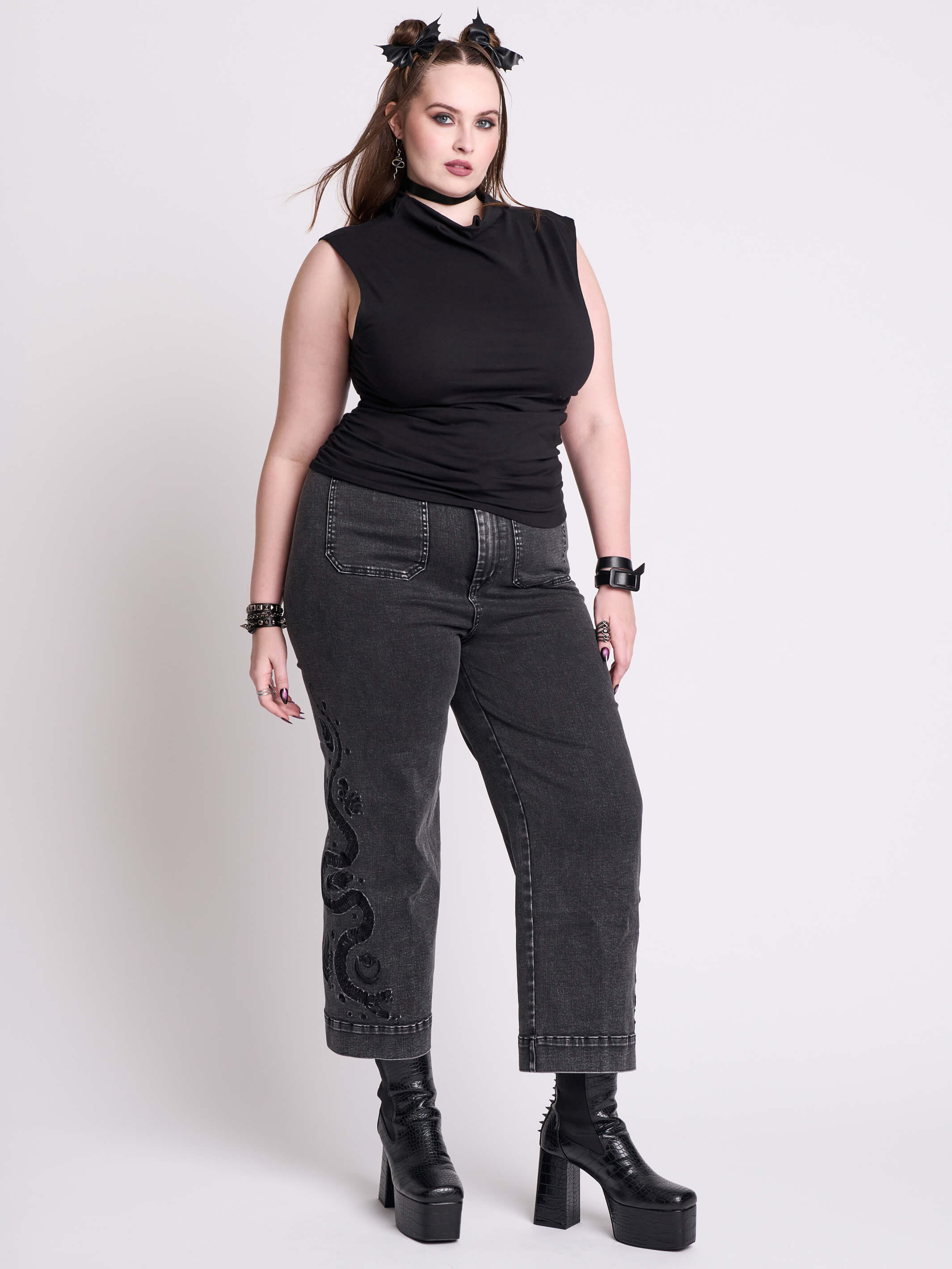 Snake Embroidered Distressed Wide-Leg Jeans by Midnight hour