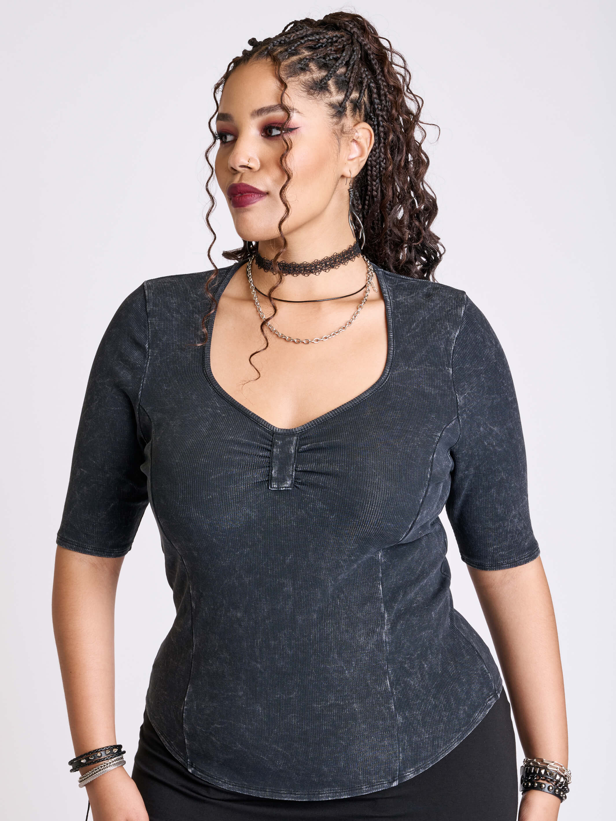 Distressed Sweetheart Top – Midnight Hour