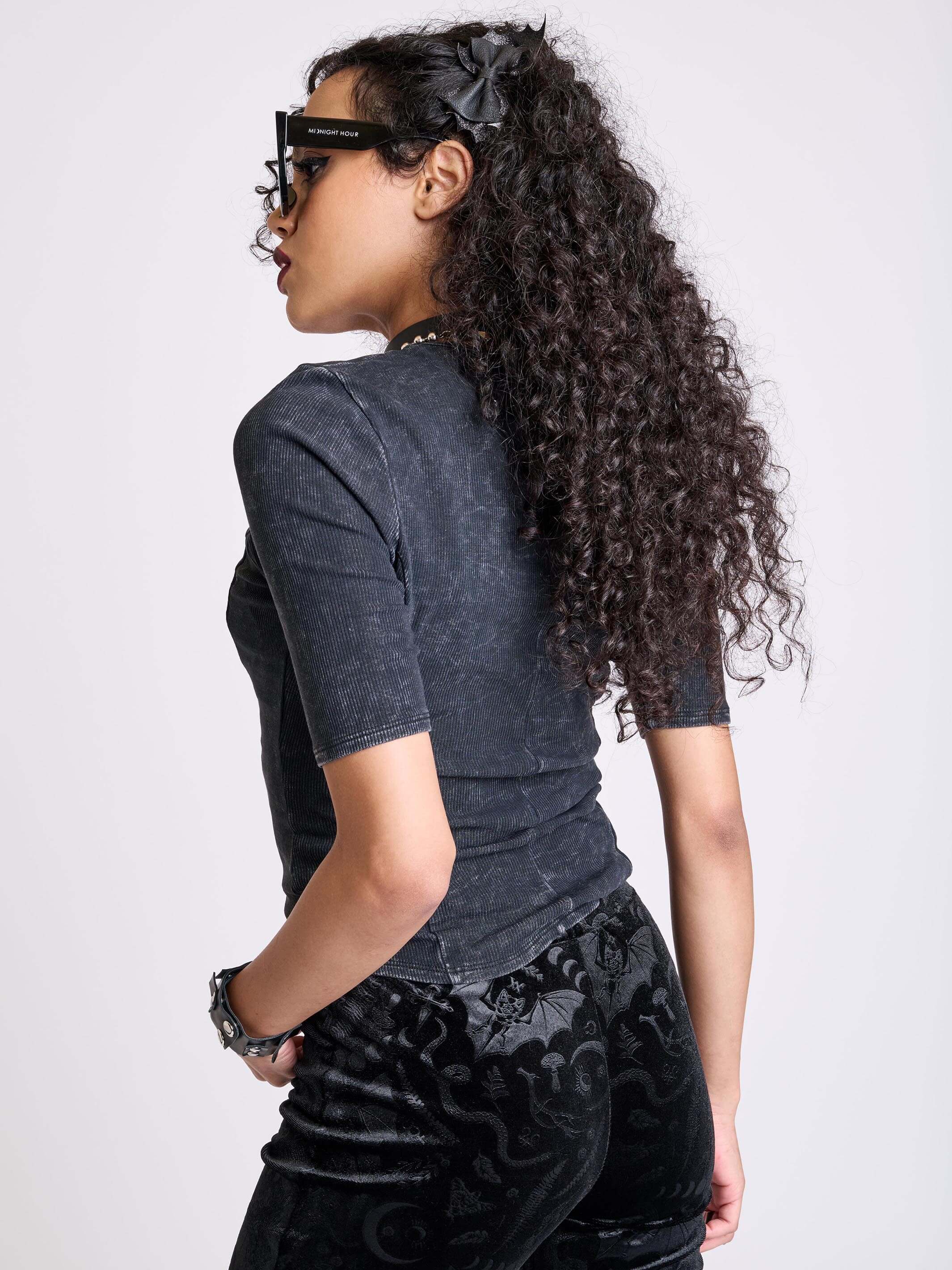 Distressed Sweetheart Top – Midnight Hour