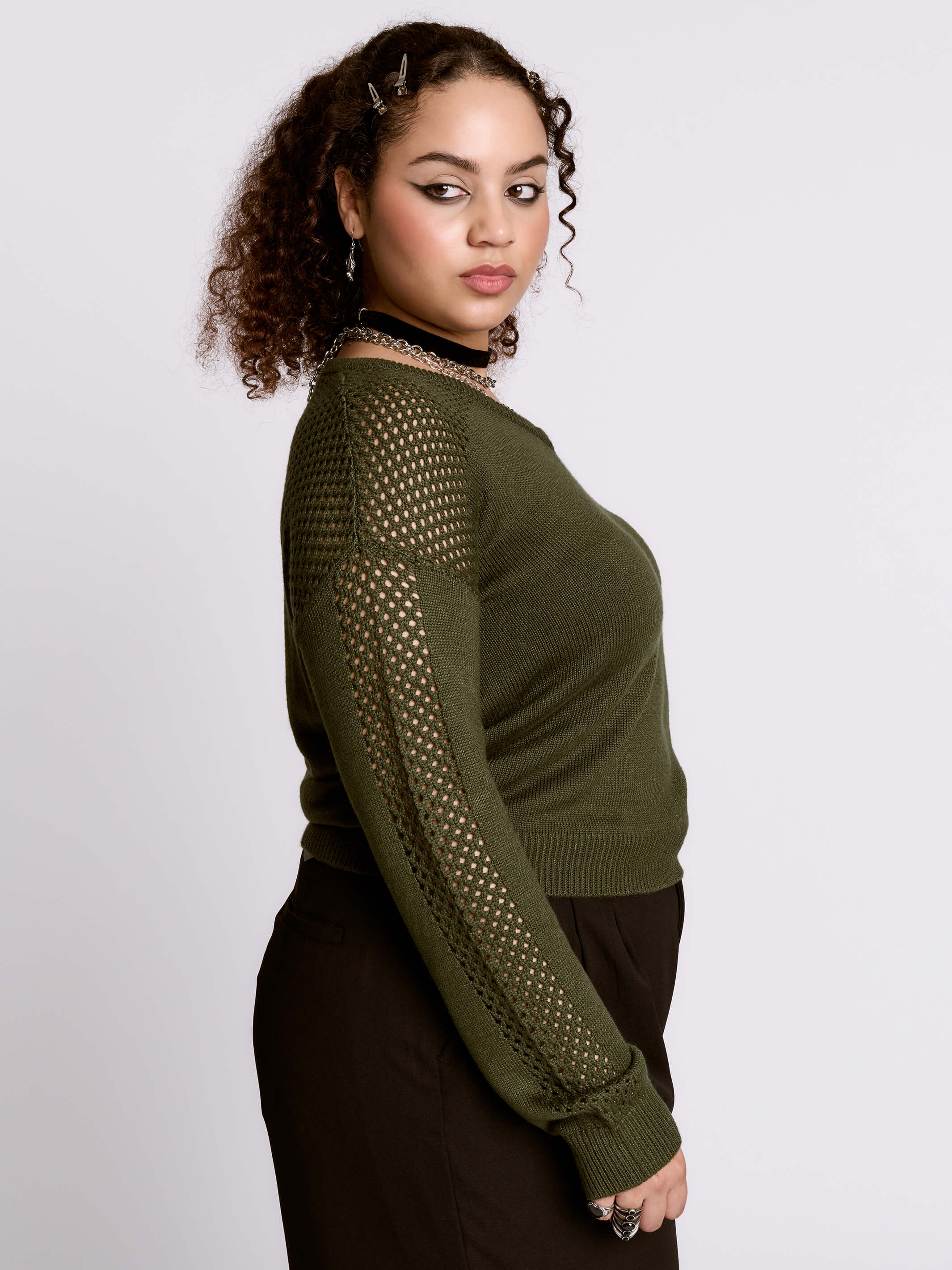 トップス LGB army knit Army Green Fishnet Sweater by Midnight Hour – V-Neck Open-Knit