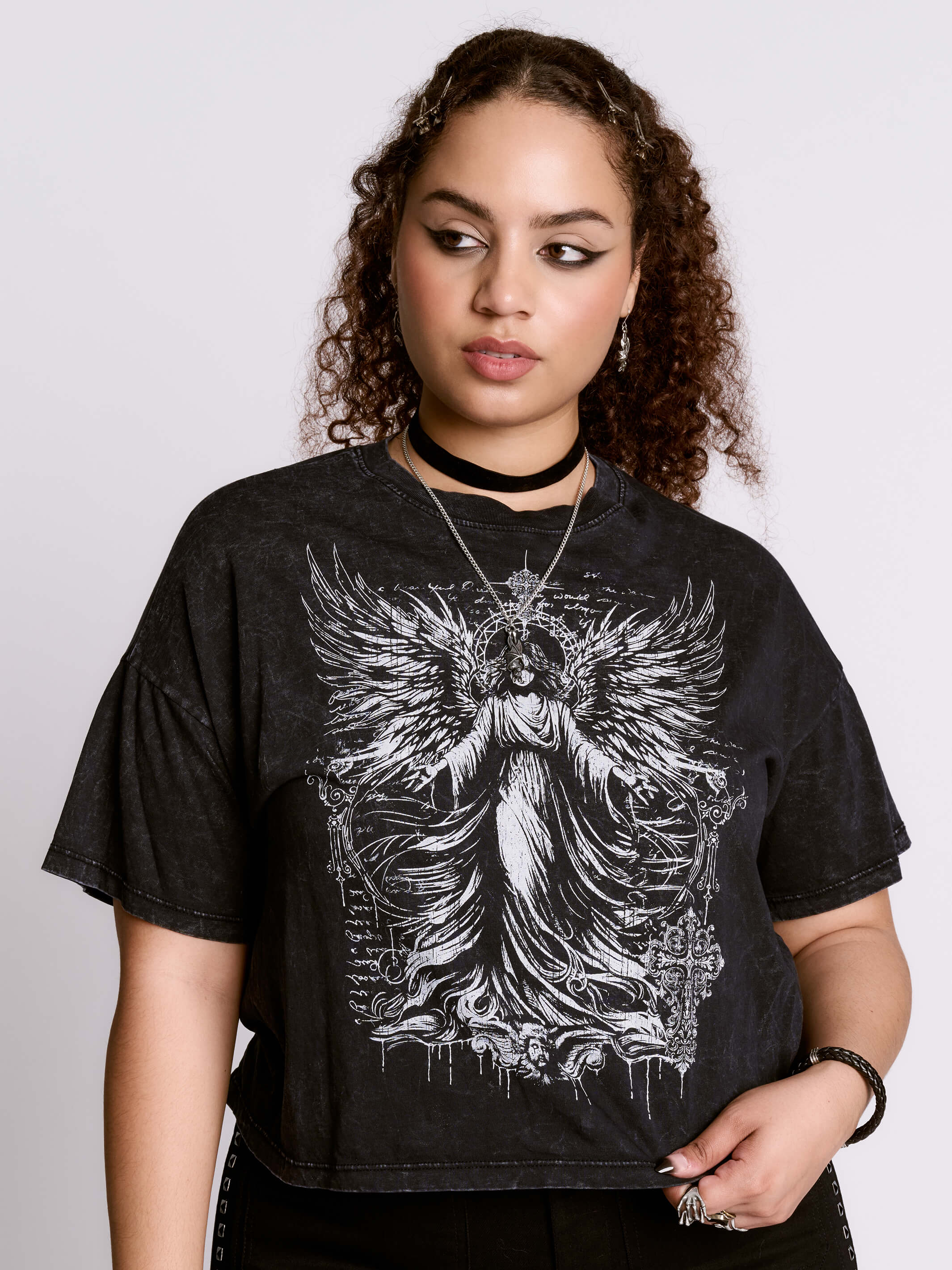 Gothic Angel Cropped Mineral Wash Tee – Midnight Hour