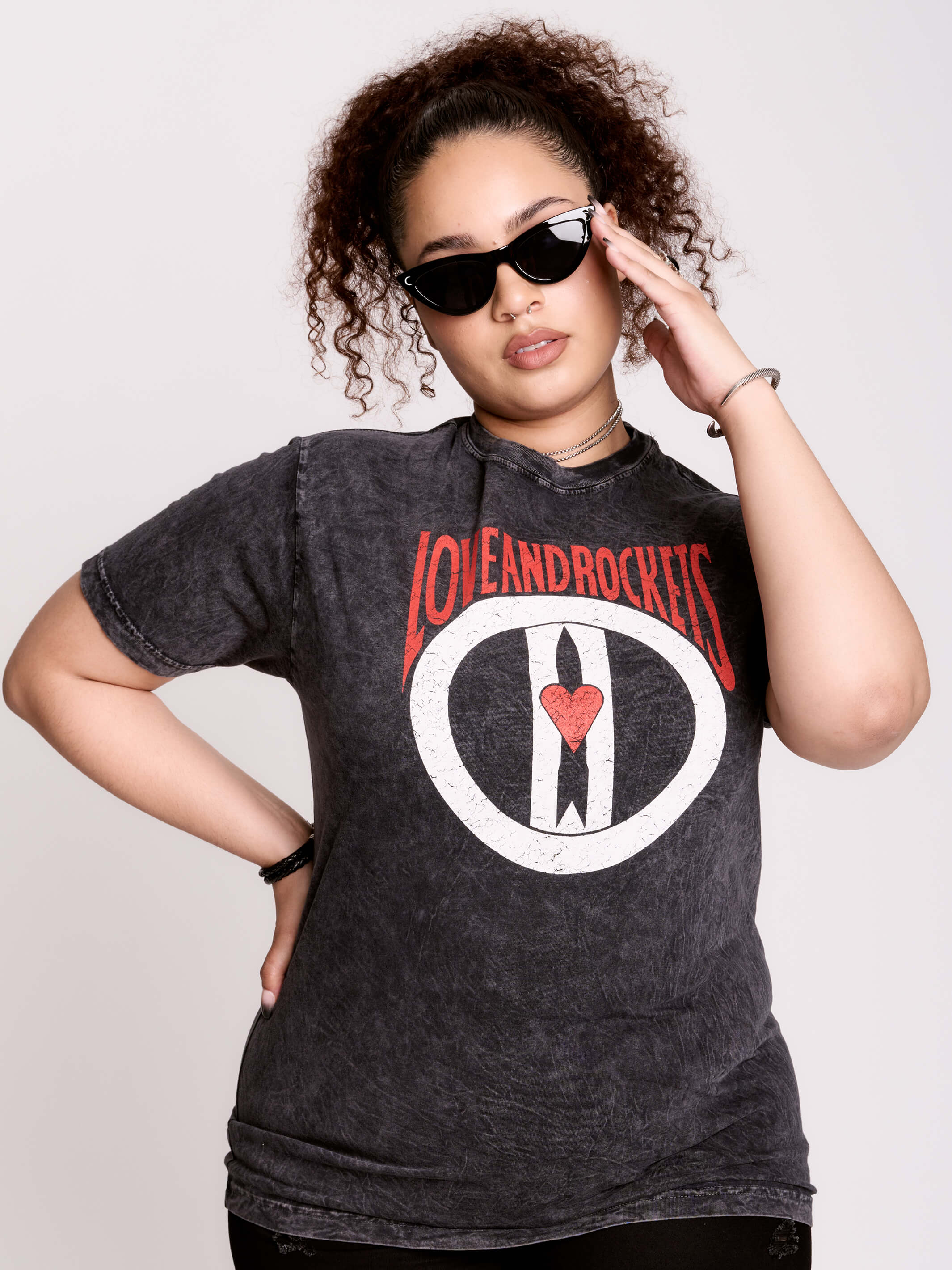Love and Rockets Express T-Shirt by Midnight Hour– Officially