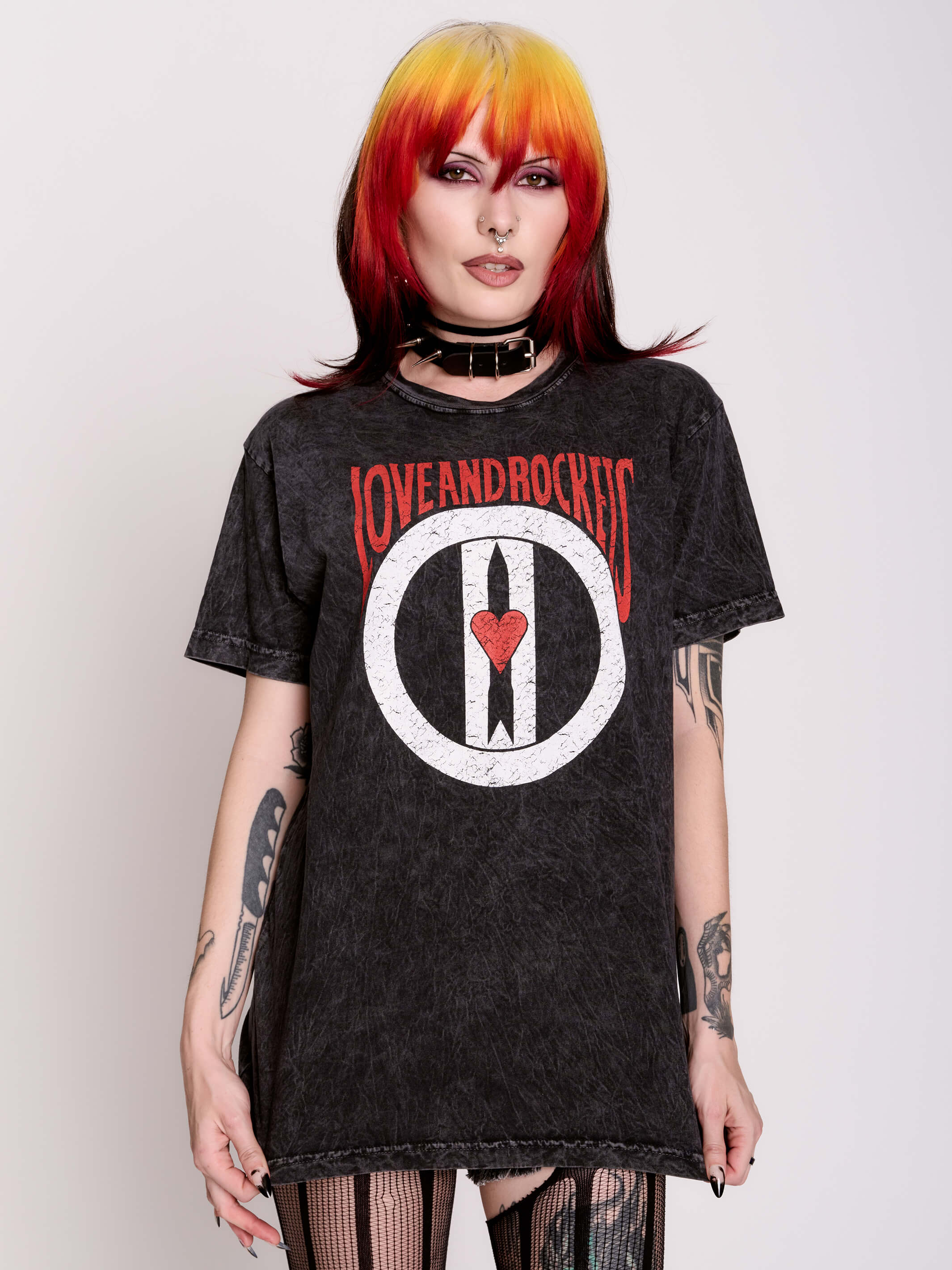 LOVE_AND_ROCKETS_TOUR_TEE_3.