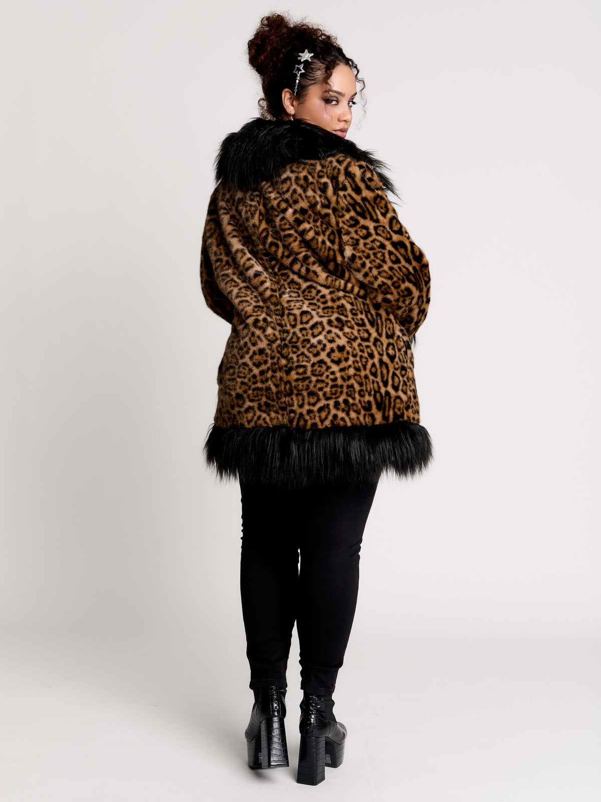 leopard print coat with black faux fur trim