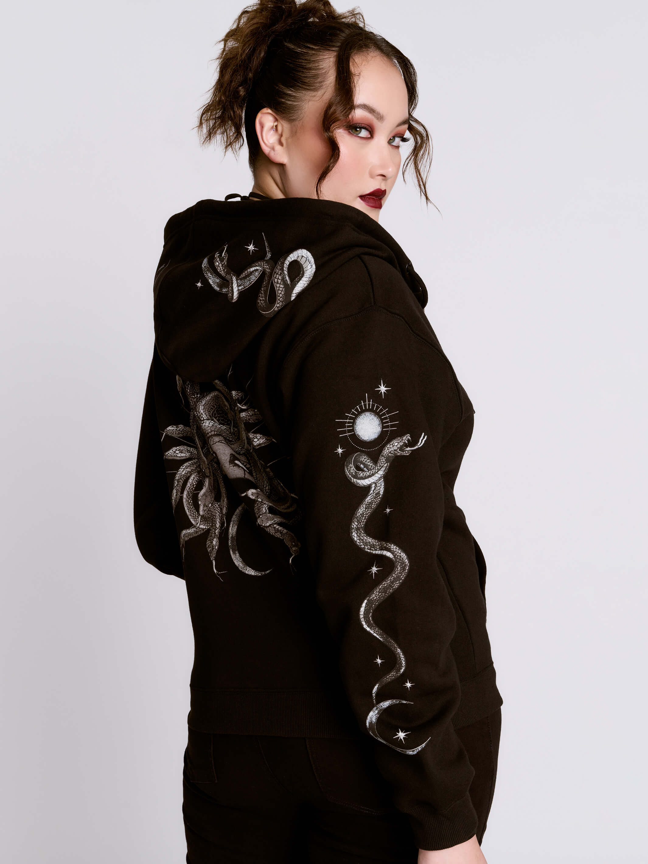 Medusa Zip Up Hoodie – Midnight Hour