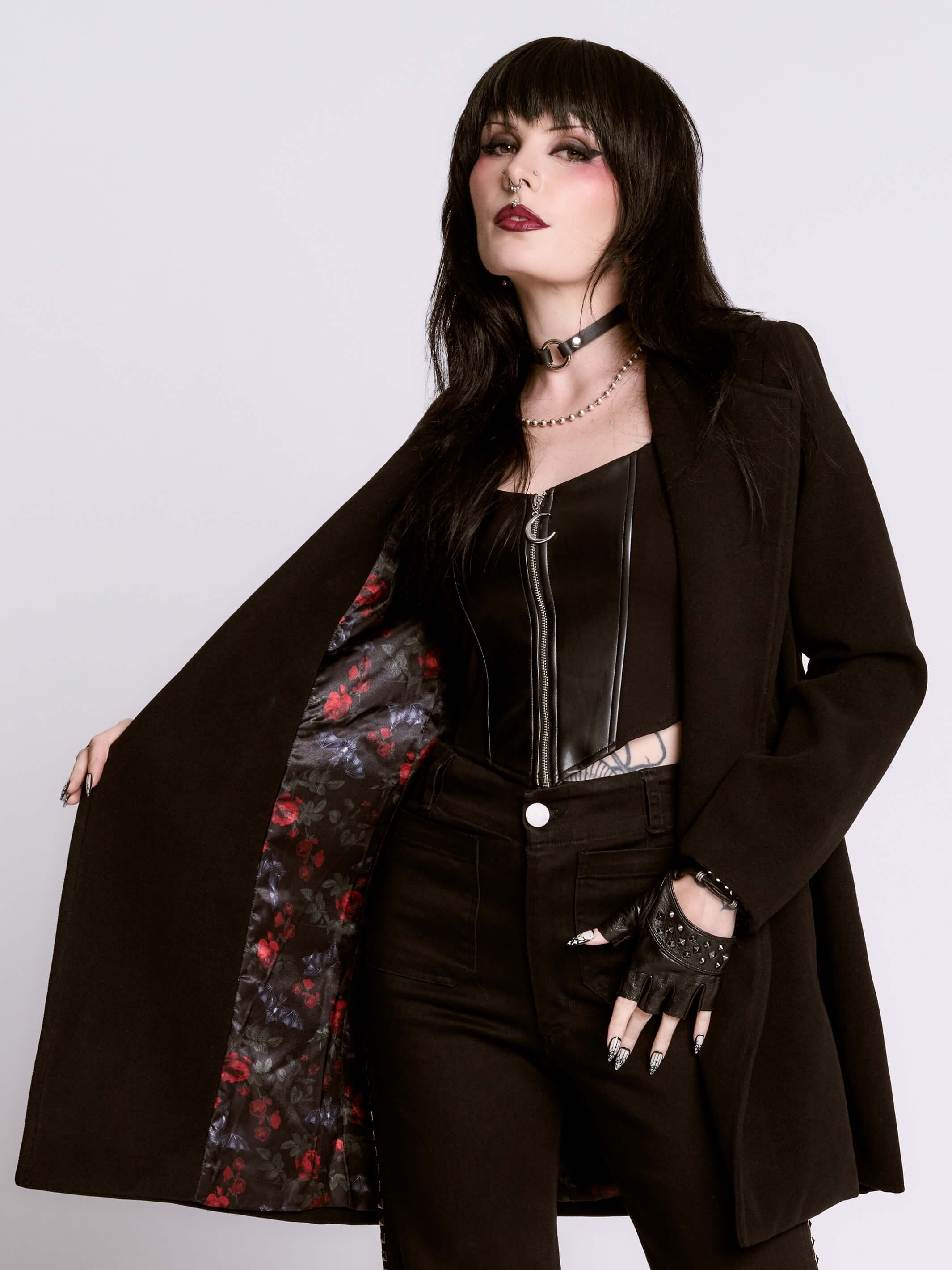 Vamp Peacoat – Midnight Hour