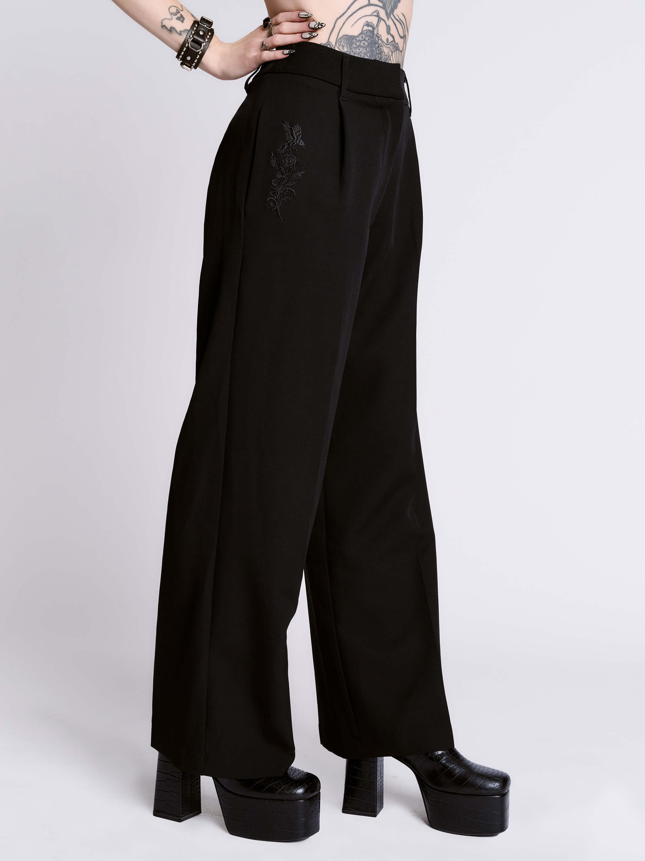 Raven Woven Trouser – Midnight Hour