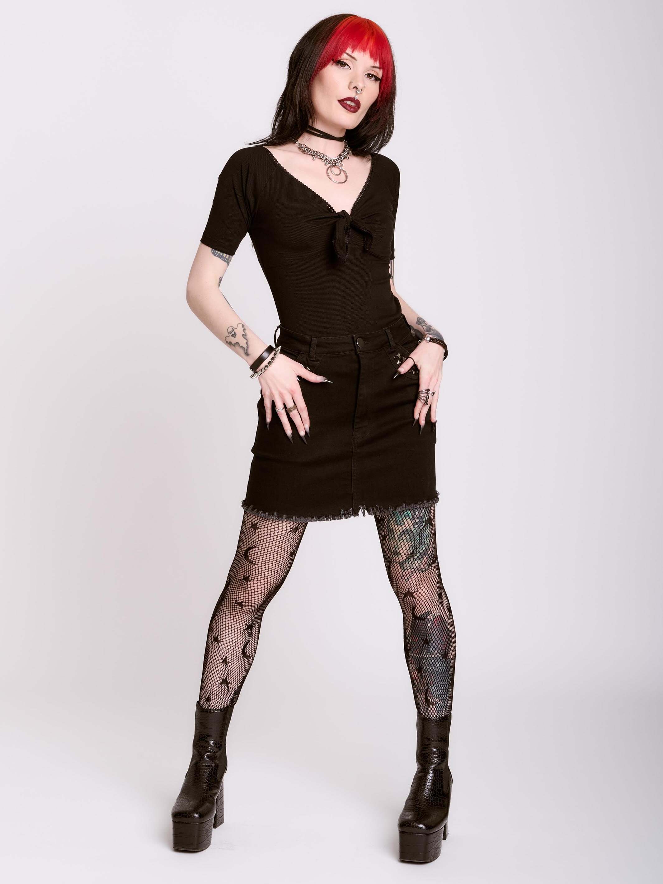 Pin Up Top – Black Tie-Front V-Neck Rib Knit by Midnight Hour