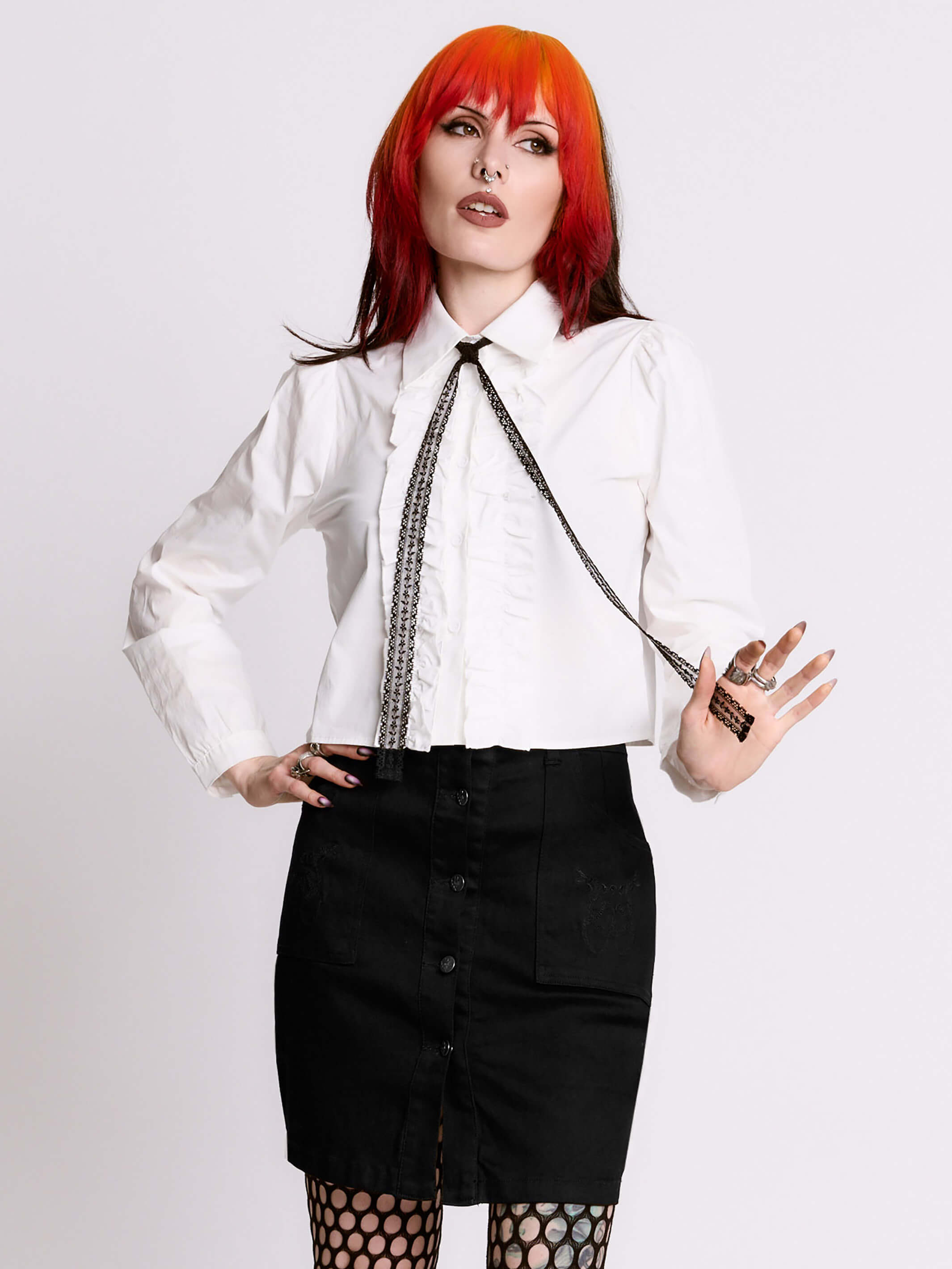 Cropped Ruffle Shirt – Midnight Hour