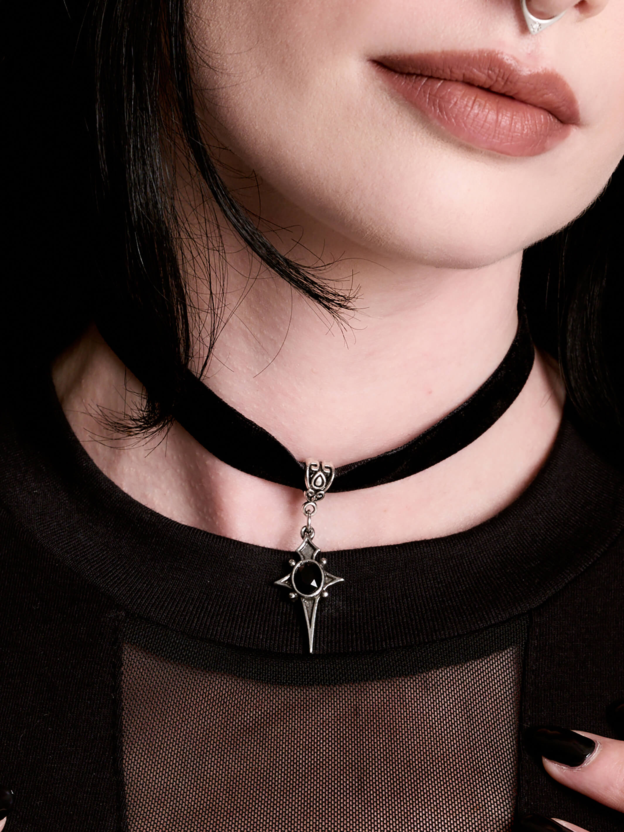 Sterne Leben Choker – Gothic Velvet Pendant Necklace by Midnight