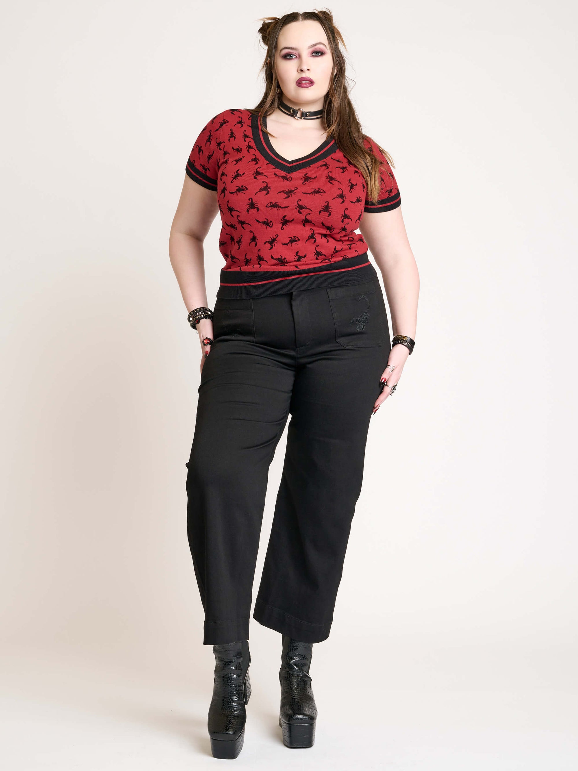 Susana Crop Wide Leg Seam Detail Jeans