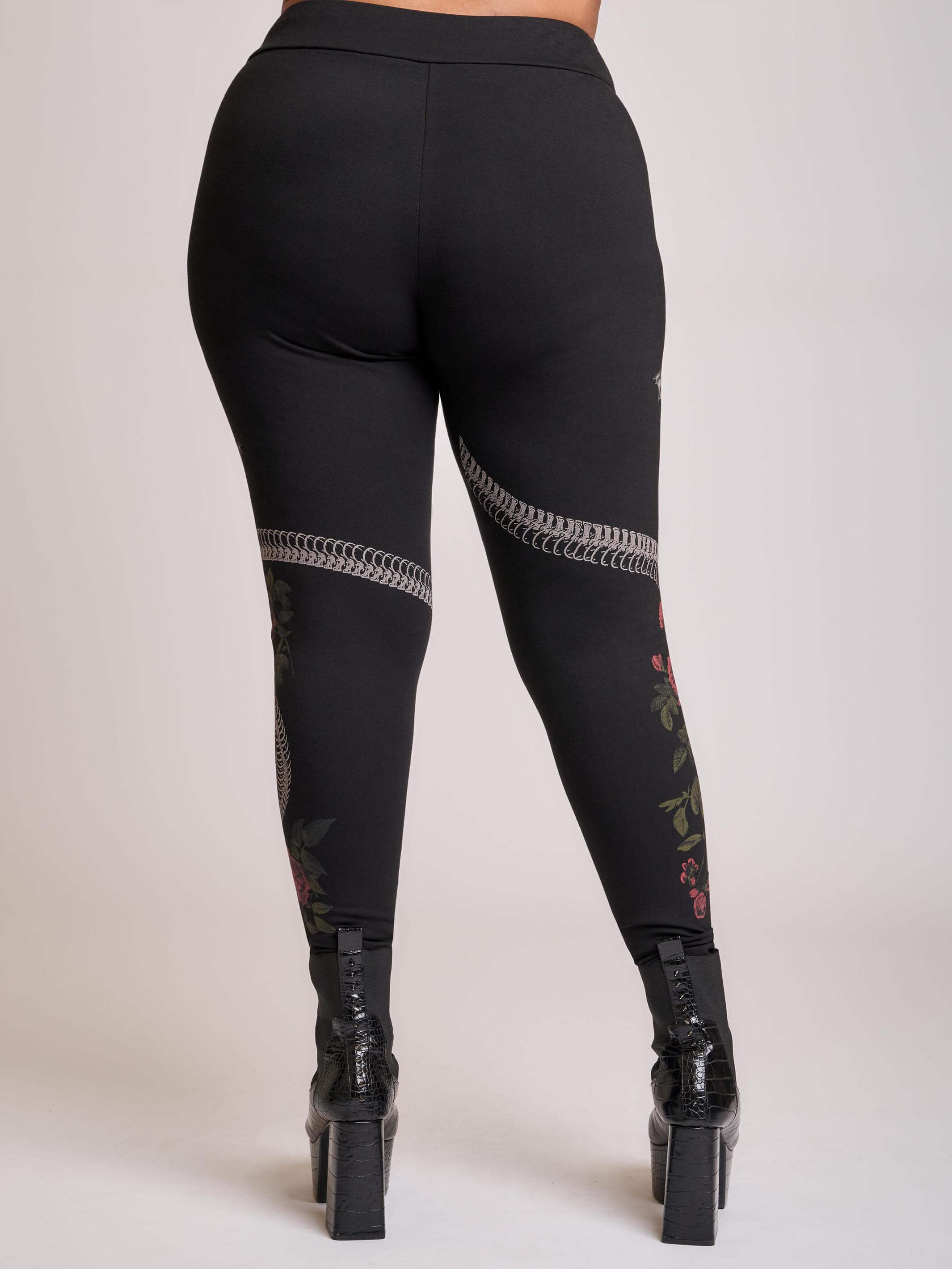 Bat's Roost Legging – Midnight Hour