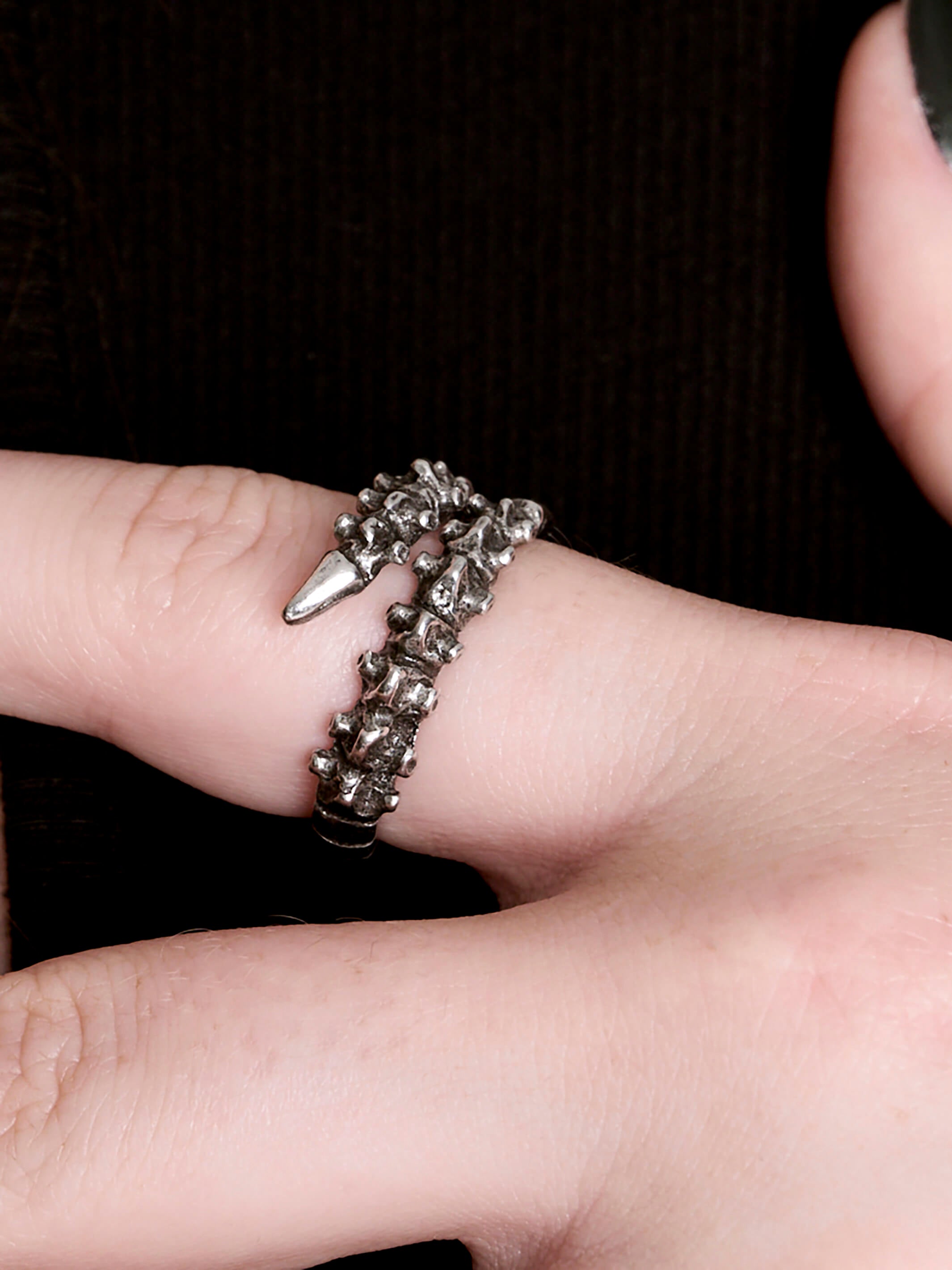 spine ring