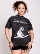 TONES AND TAIL VAMPIRE T-SHIRT