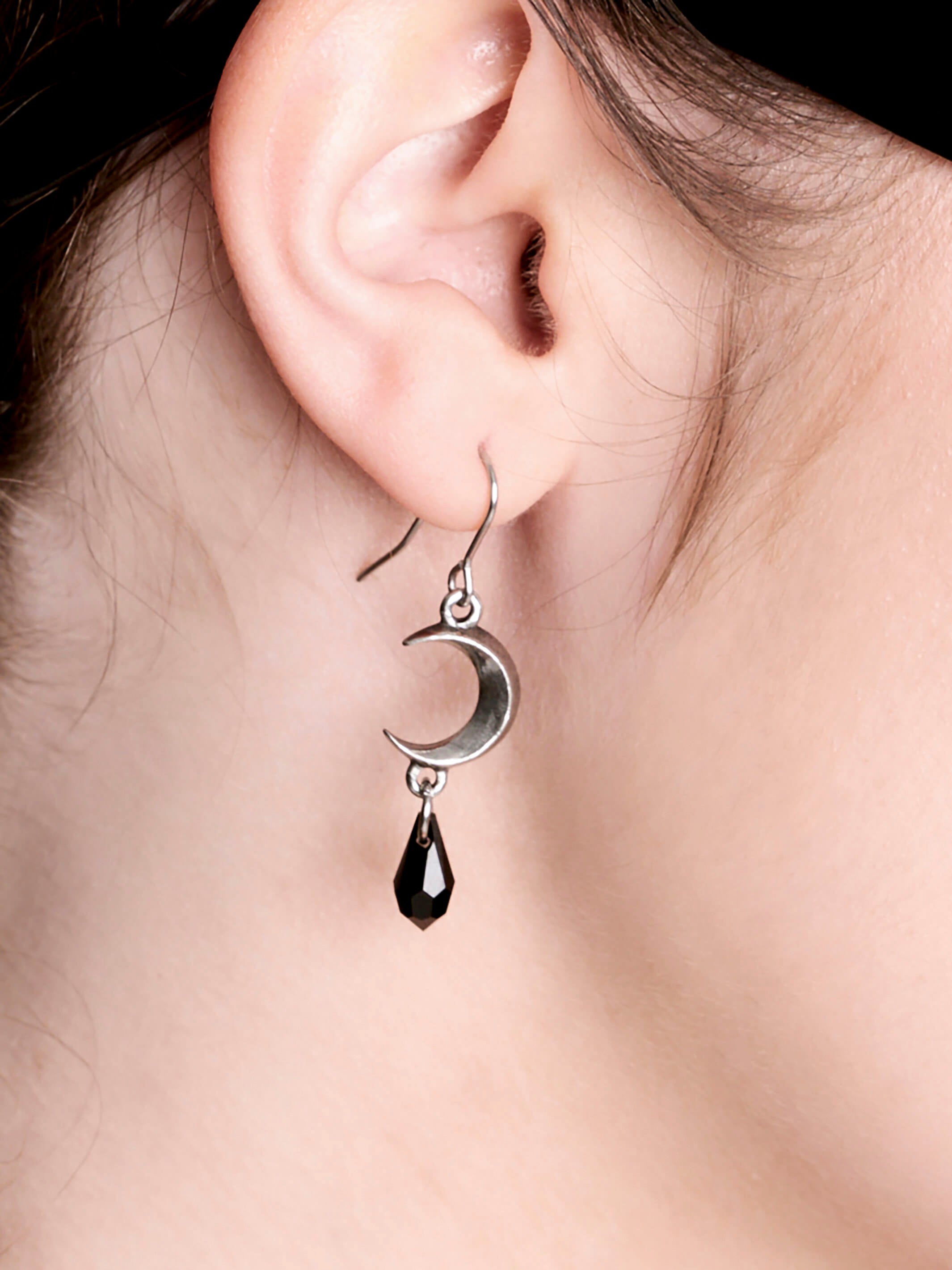 tears of the moon earrings