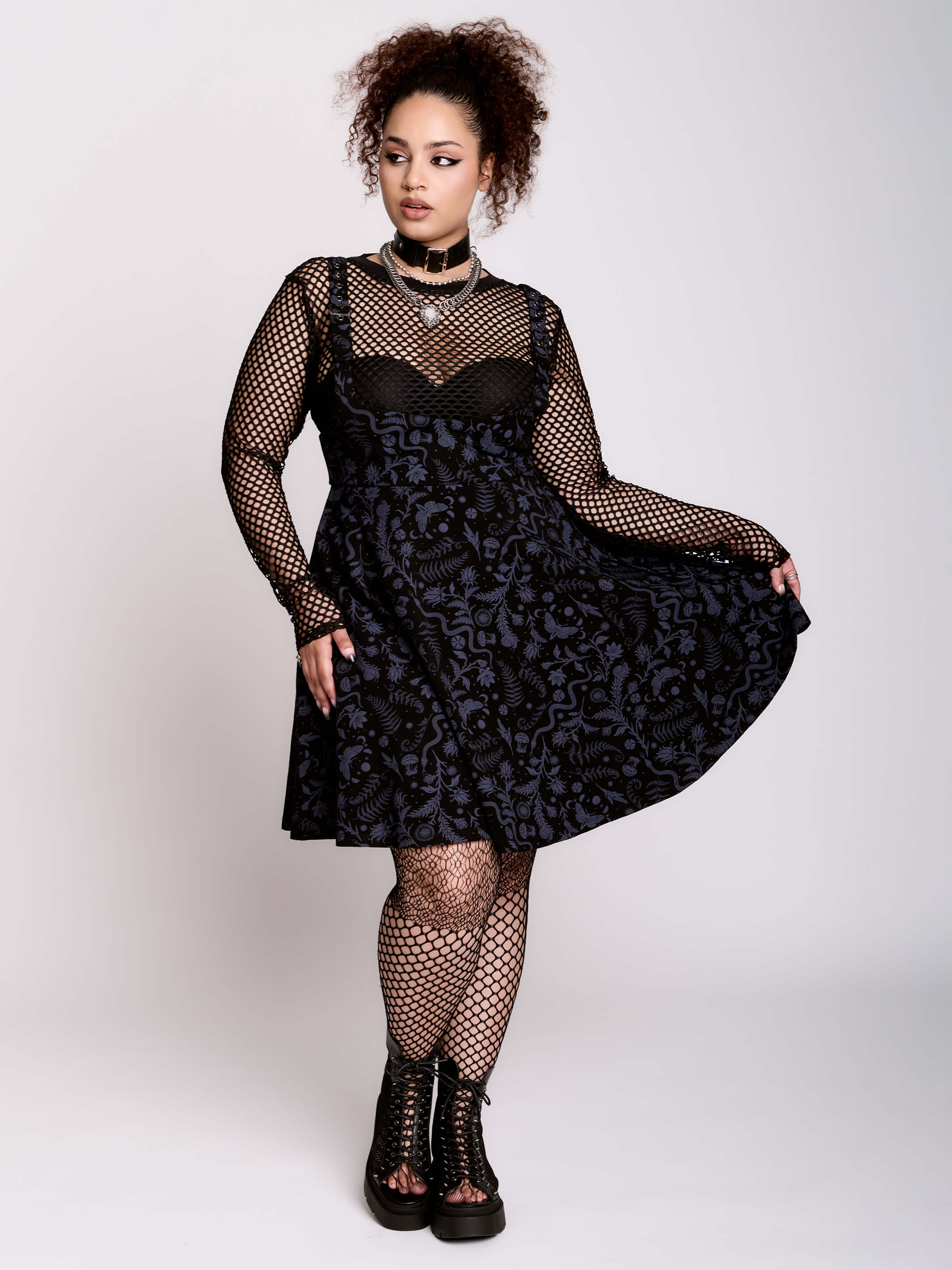 WITCHING HOUR PINAFORE