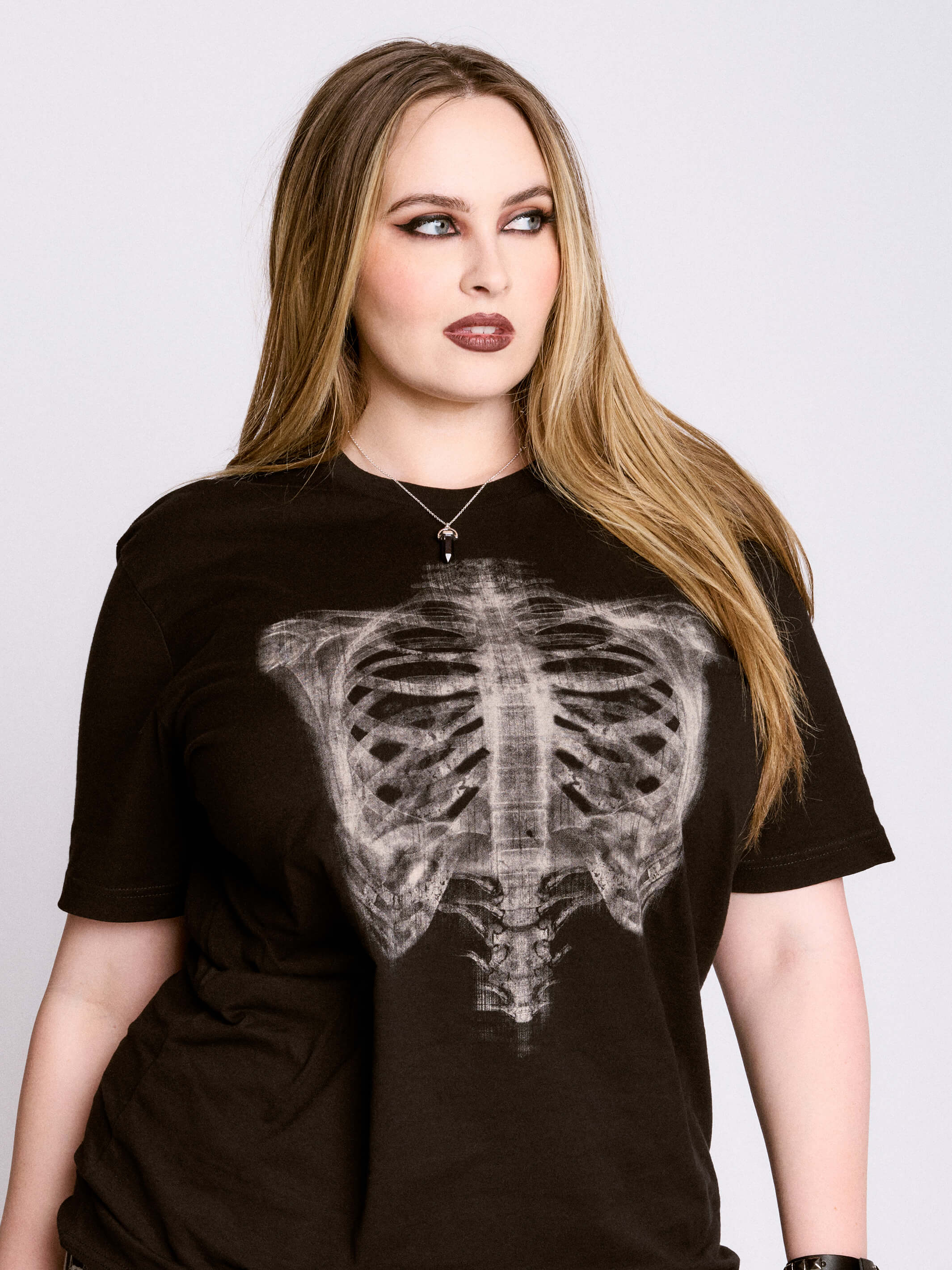 X-Ray T-Shirt – Midnight Hour