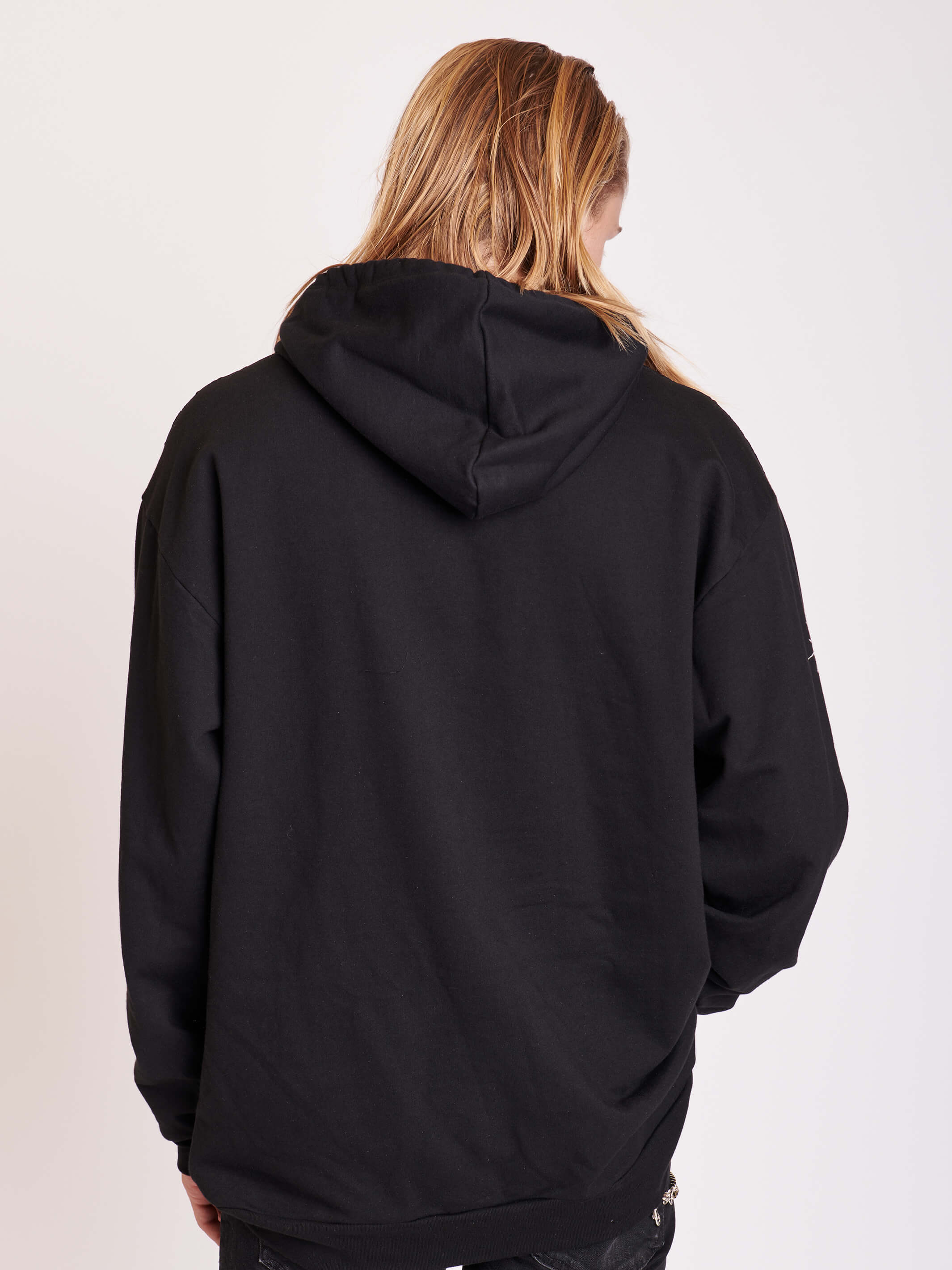 Thick fleece lined french terry unisex hoodie with side pockets. and lace toke detail