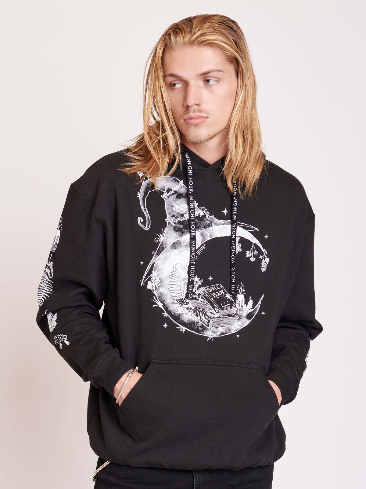 super thick fleece lined hoodie. Printed lined hood, logo drawcord, and kangaroo pocket.