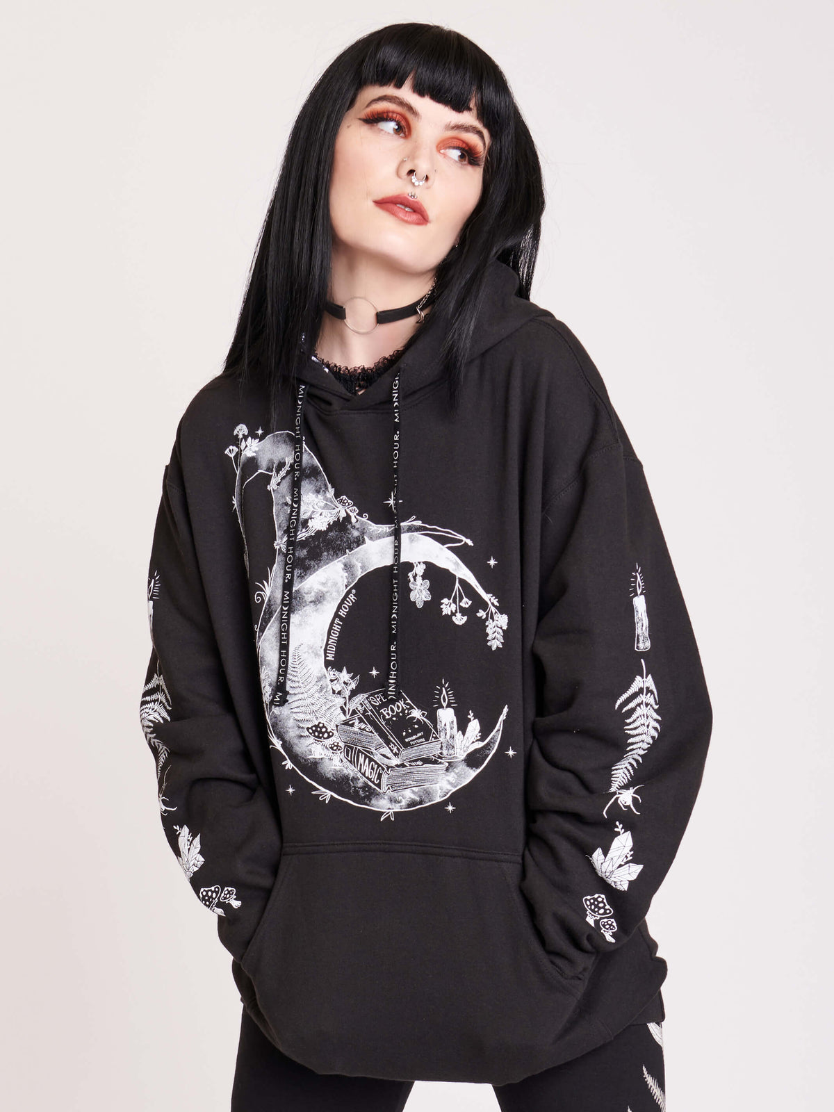 super thick fleece lined hoodie. Printed lined hood, logo drawcord, and kangaroo pocket.